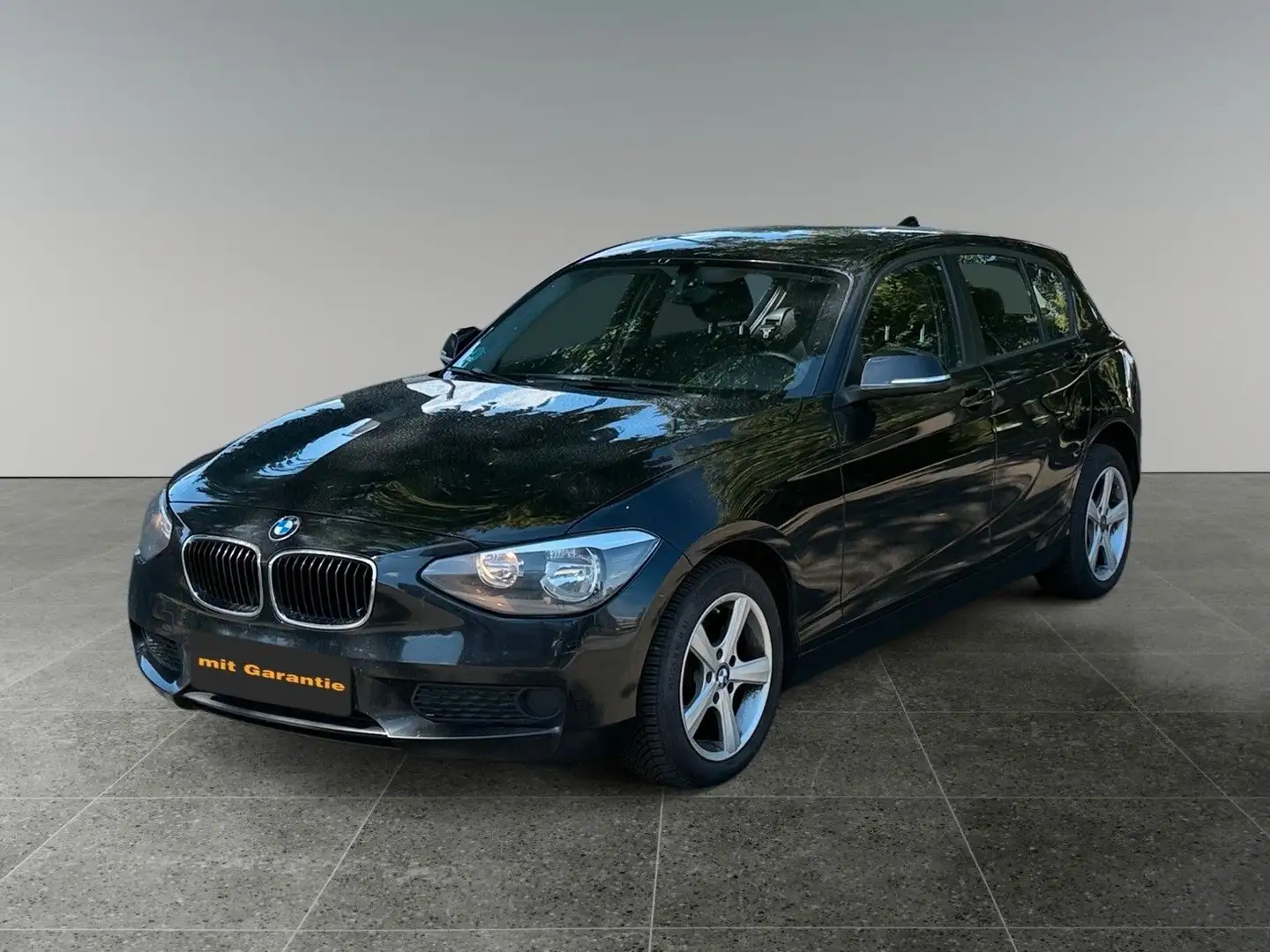 BMW 114 Baureihe 1 Lim. 5-trg. 114 d 1.6-Klima Zwart - 1