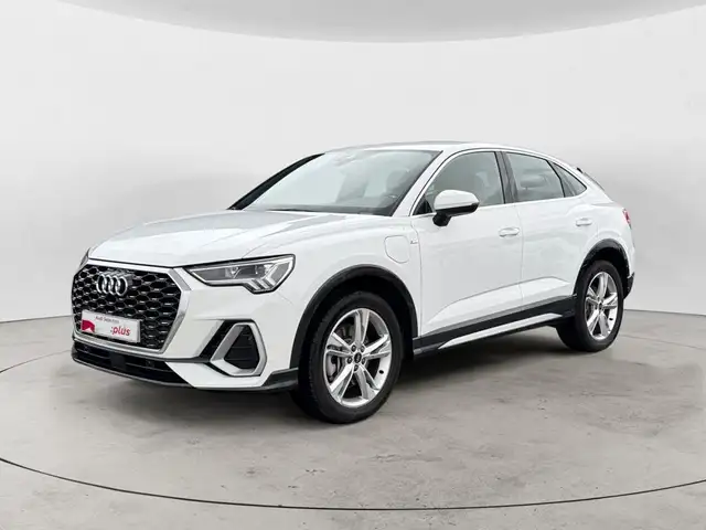 Audi Q3 Sportback 45 TFSIe S line S-tronic