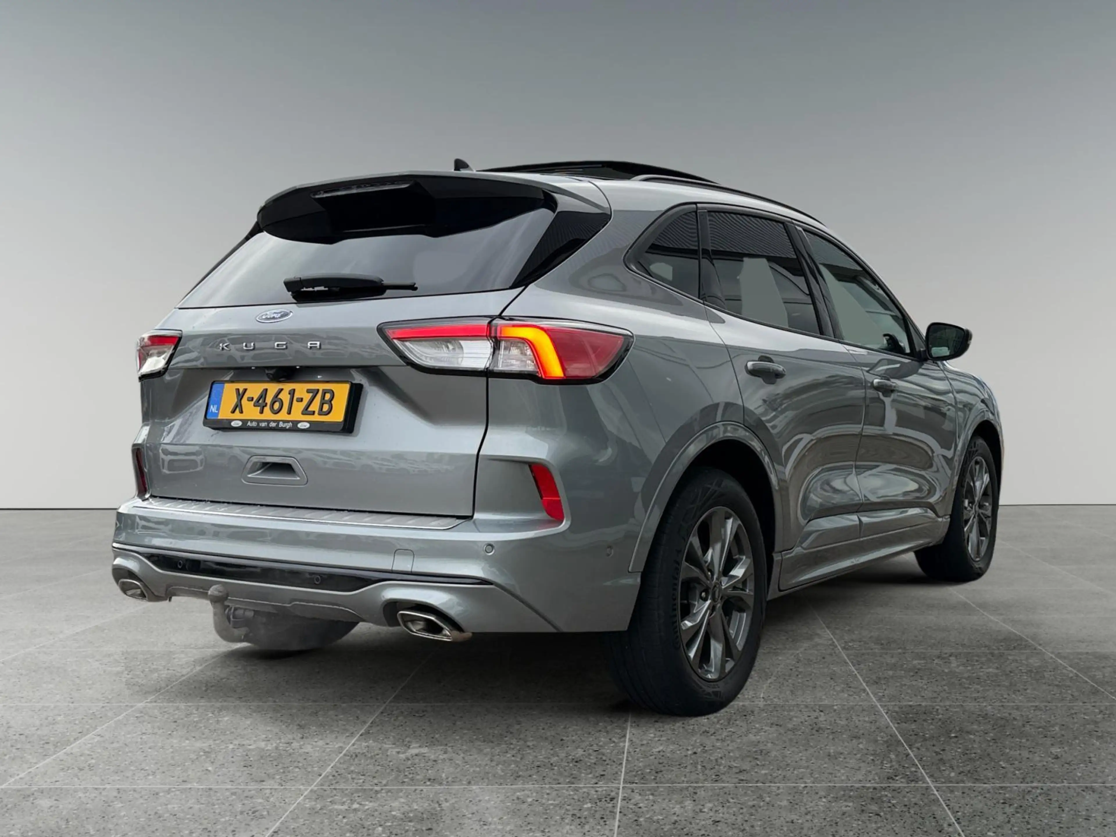 Ford Kuga ST-Line X 2.5 Plug-in Hybrid 225pk — photo 8