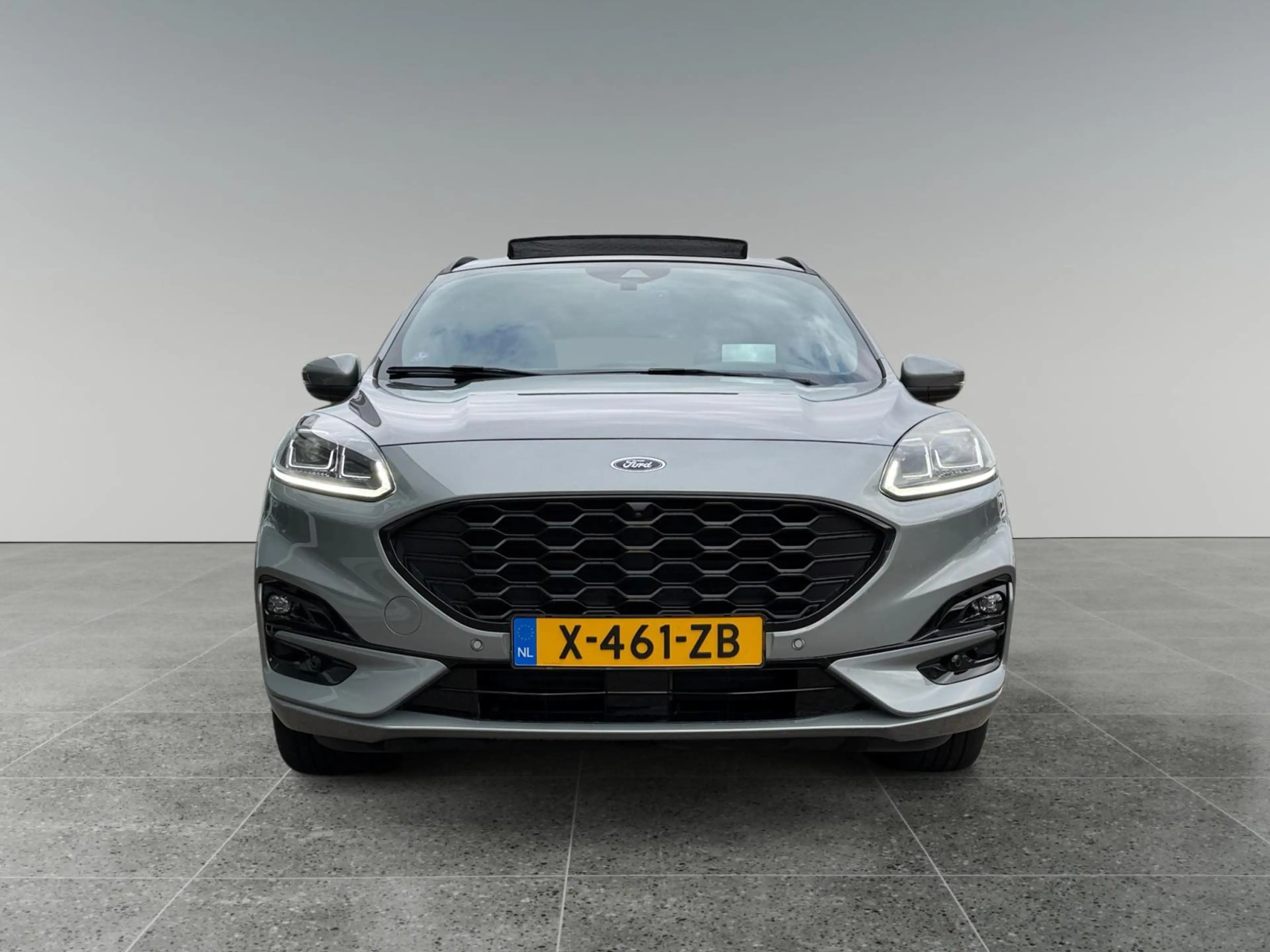 Ford Kuga ST-Line X 2.5 Plug-in Hybrid 225pk — photo 9