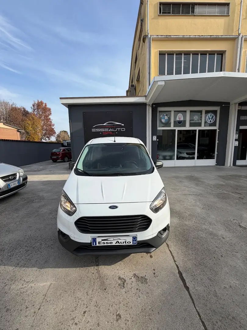 Ford Tourneo Courier Tourneo Courier 1.5 TDCI 100 CV S&S Plus Weiß - 1