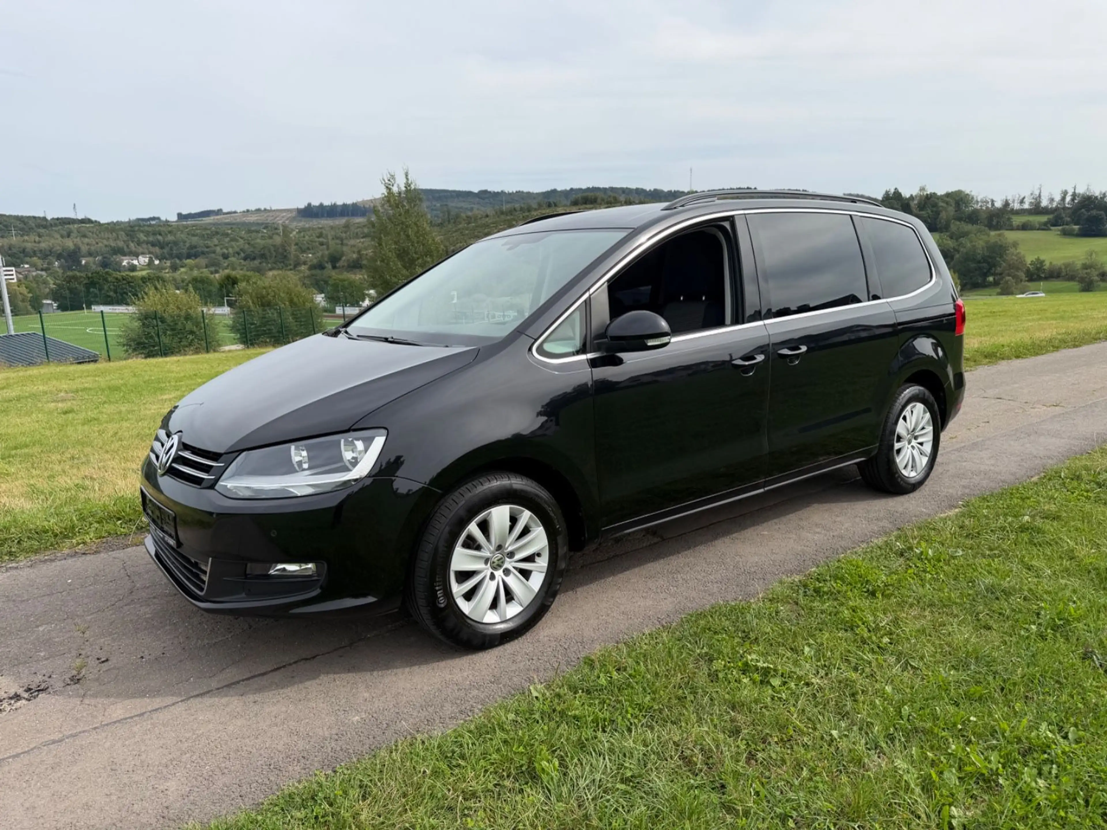 Volkswagen Sharan Comfortline BMT 2.0TDI 177ps — photo 2