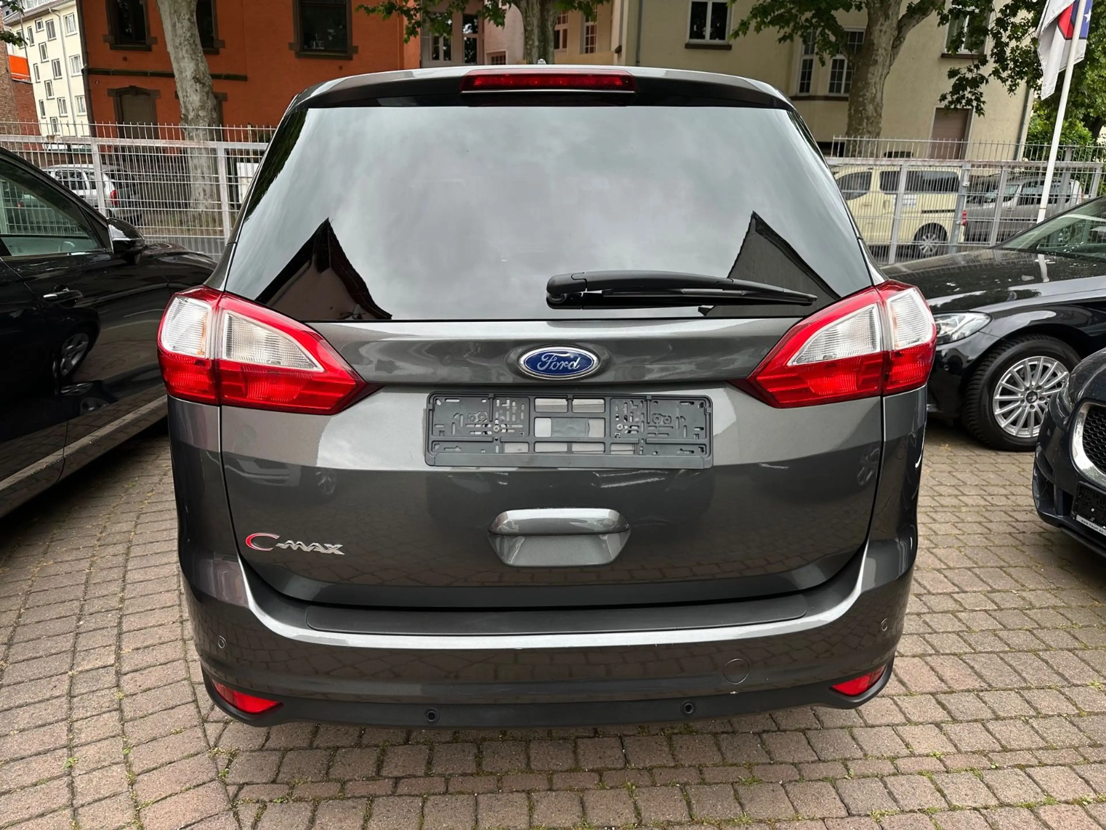 Ford Grand C-Max Grand C-MAX Cool & Connect 1.Hand ! Scheckheft — photo 5
