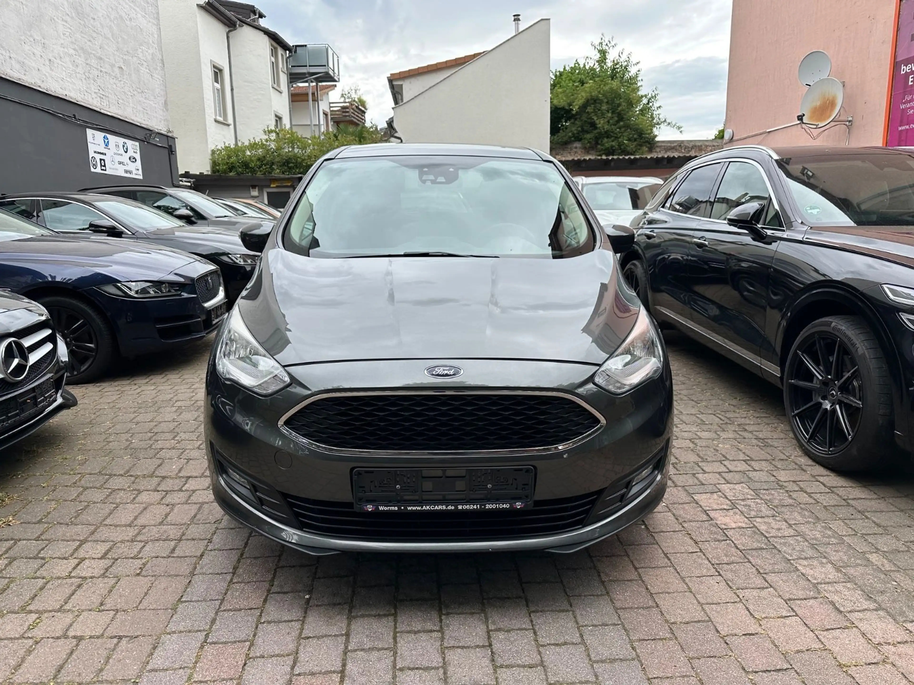 Ford Grand C-Max Grand C-MAX Cool & Connect 1.Hand ! Scheckheft — photo 2