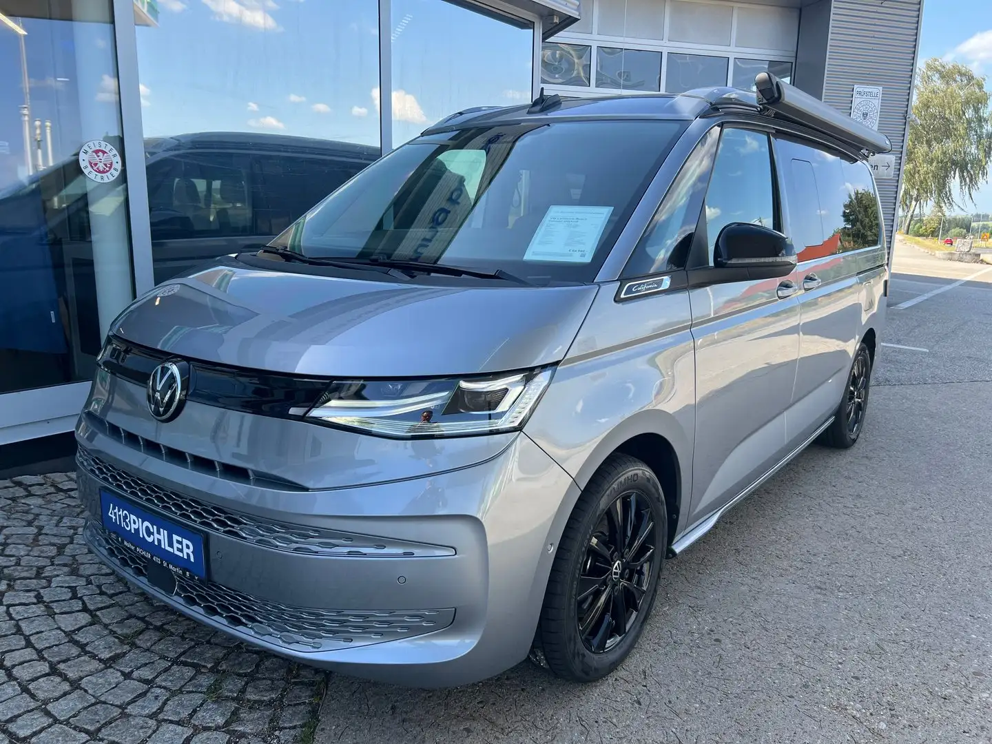 Volkswagen T7 California VW T7 California Beach Camper eHybrid Silber - 1