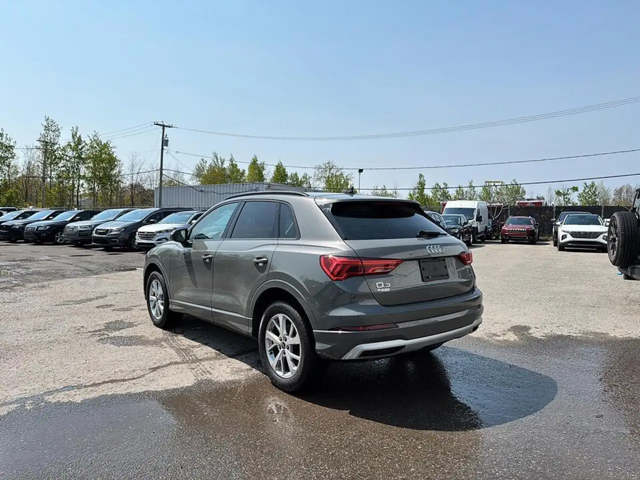 Audi Q3 photo Audi Q3