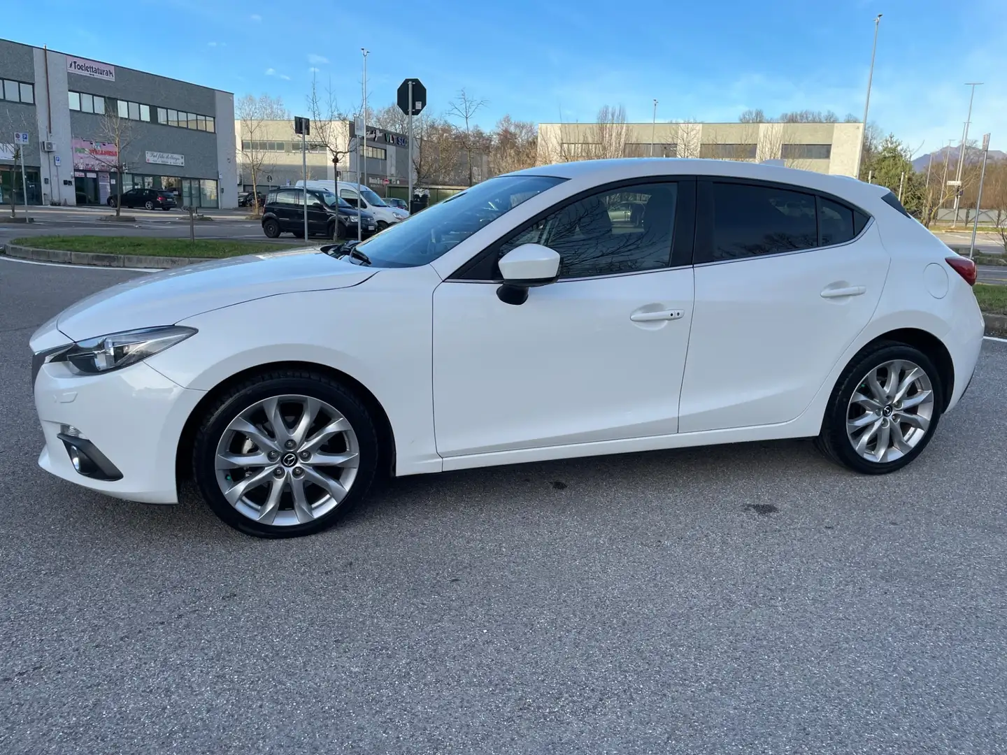 Mazda 3 Mazda3 2.2 Skyactiv-D Exceed Biały - 1