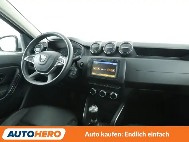 Dacia Duster view 13