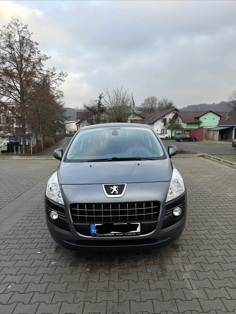 Peugeot 3008 150 Platinum, Navi, Head-Up Display, Garagenwagen - 1
