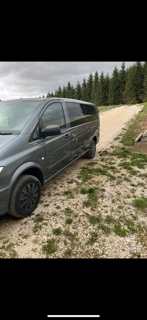 Mercedes-Benz Vito 113 CDI BlueEfficiency Shuttle extralang Allrad Au Grau - 2