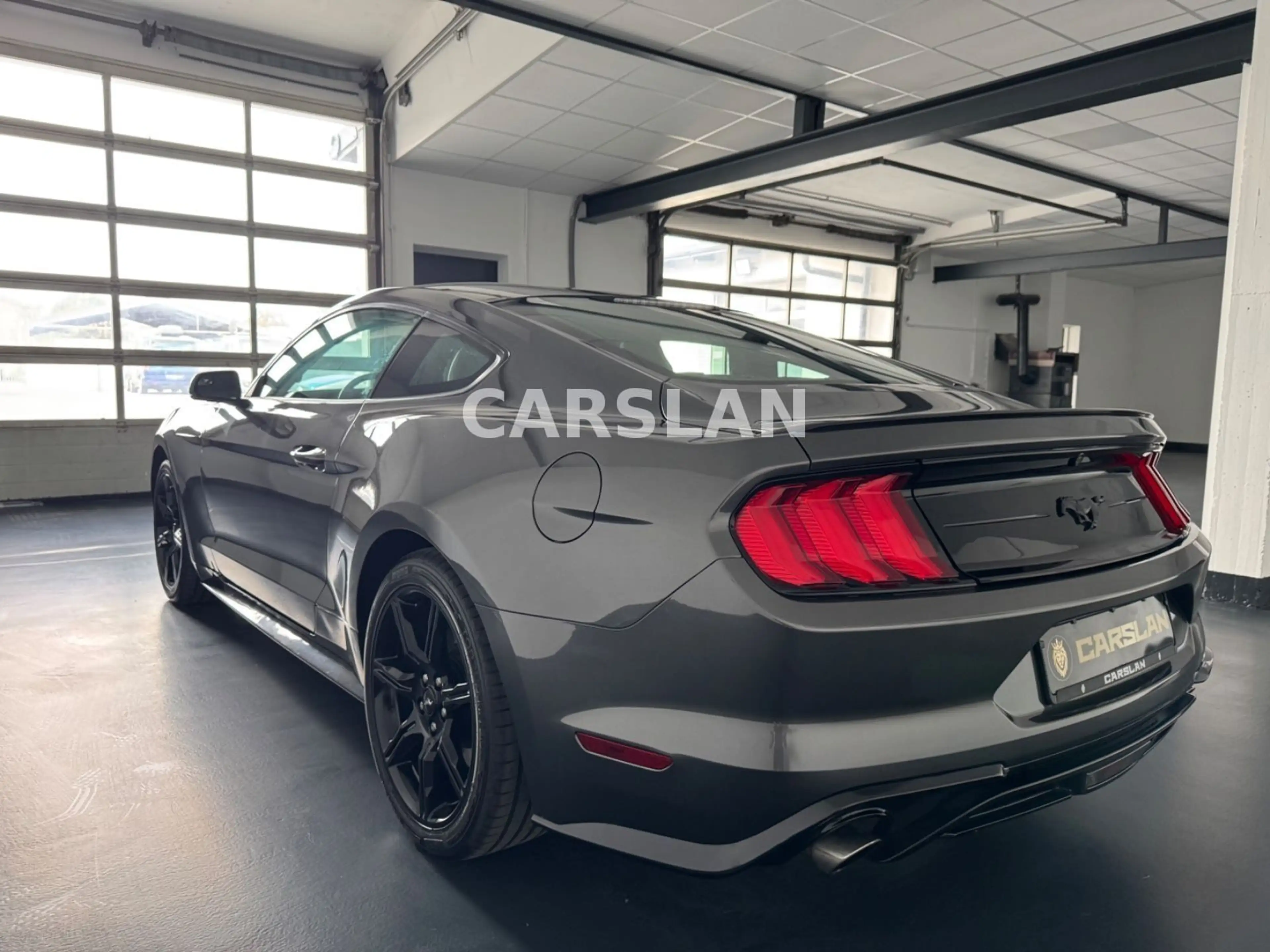 Ford Mustang 2.3 LED+R.KAM+19"+SHZ+LEDER+KEYLESS — photo 13