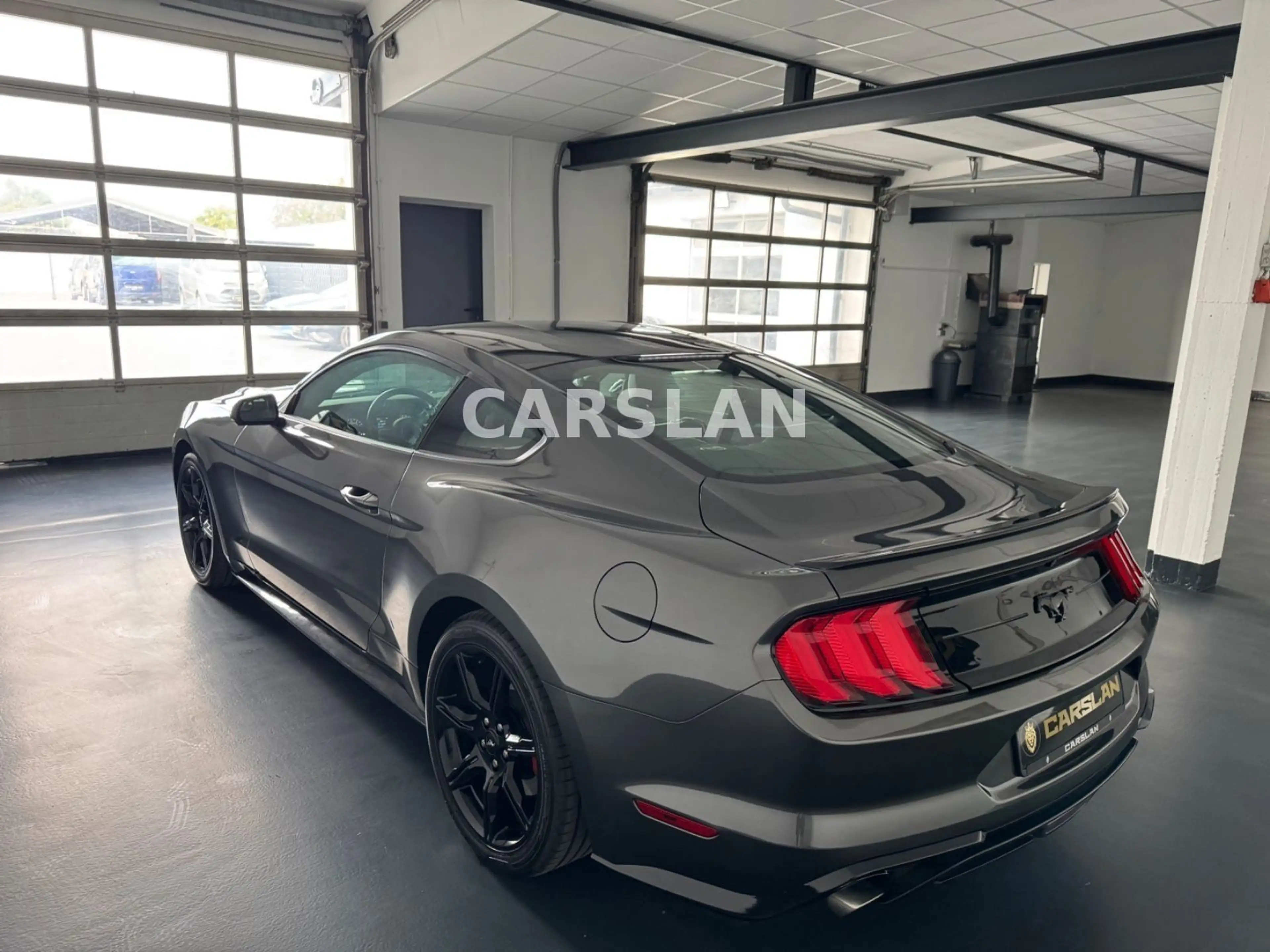 Ford Mustang 2.3 LED+R.KAM+19"+SHZ+LEDER+KEYLESS — photo 10