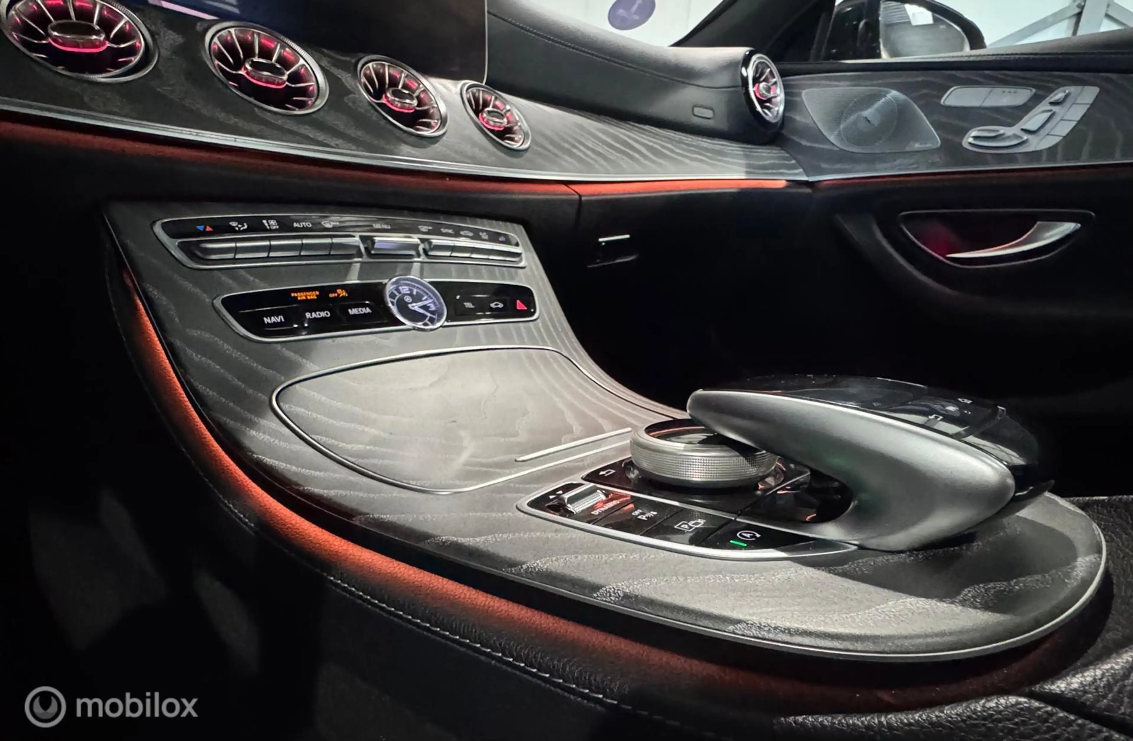 Mercedes-Benz CLS 450 4MATIC Premium AMG-line [ Burm. widescreen histori — photo 18