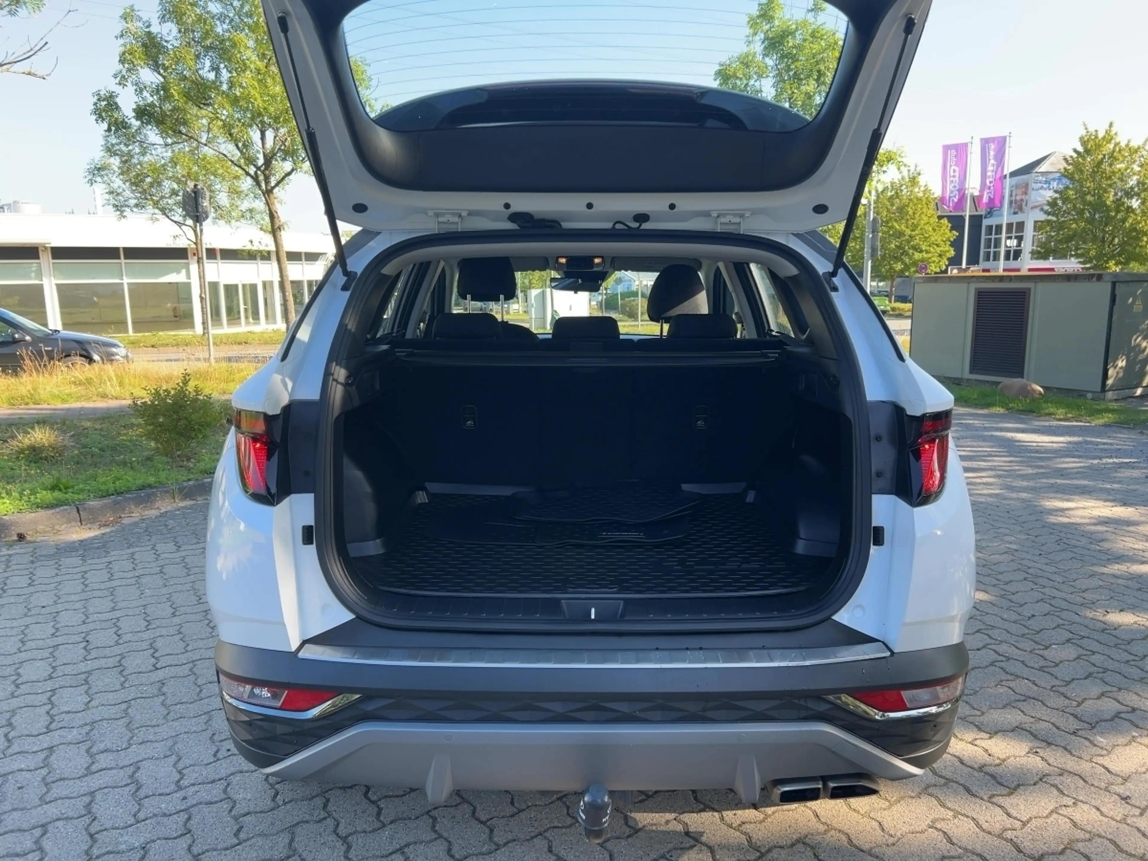 Hyundai TUCSON 1.6 Select Hybrid *GJR,AHK,PDC,SHZ* — photo 13