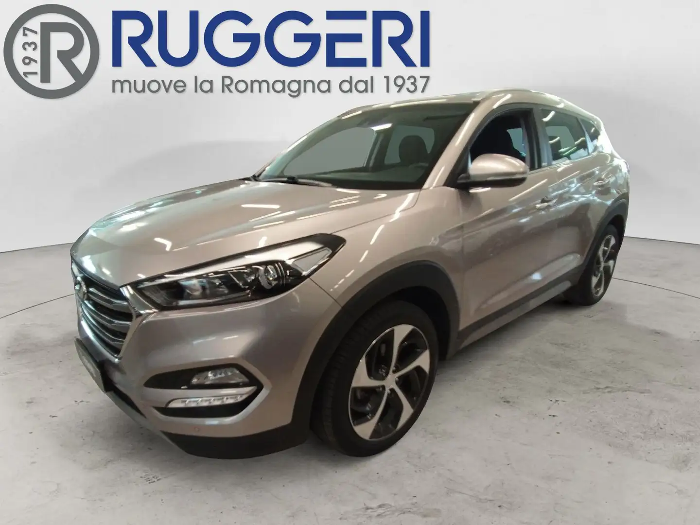 Hyundai TUCSON 1.7 CRDi XPossible Bronze - 1