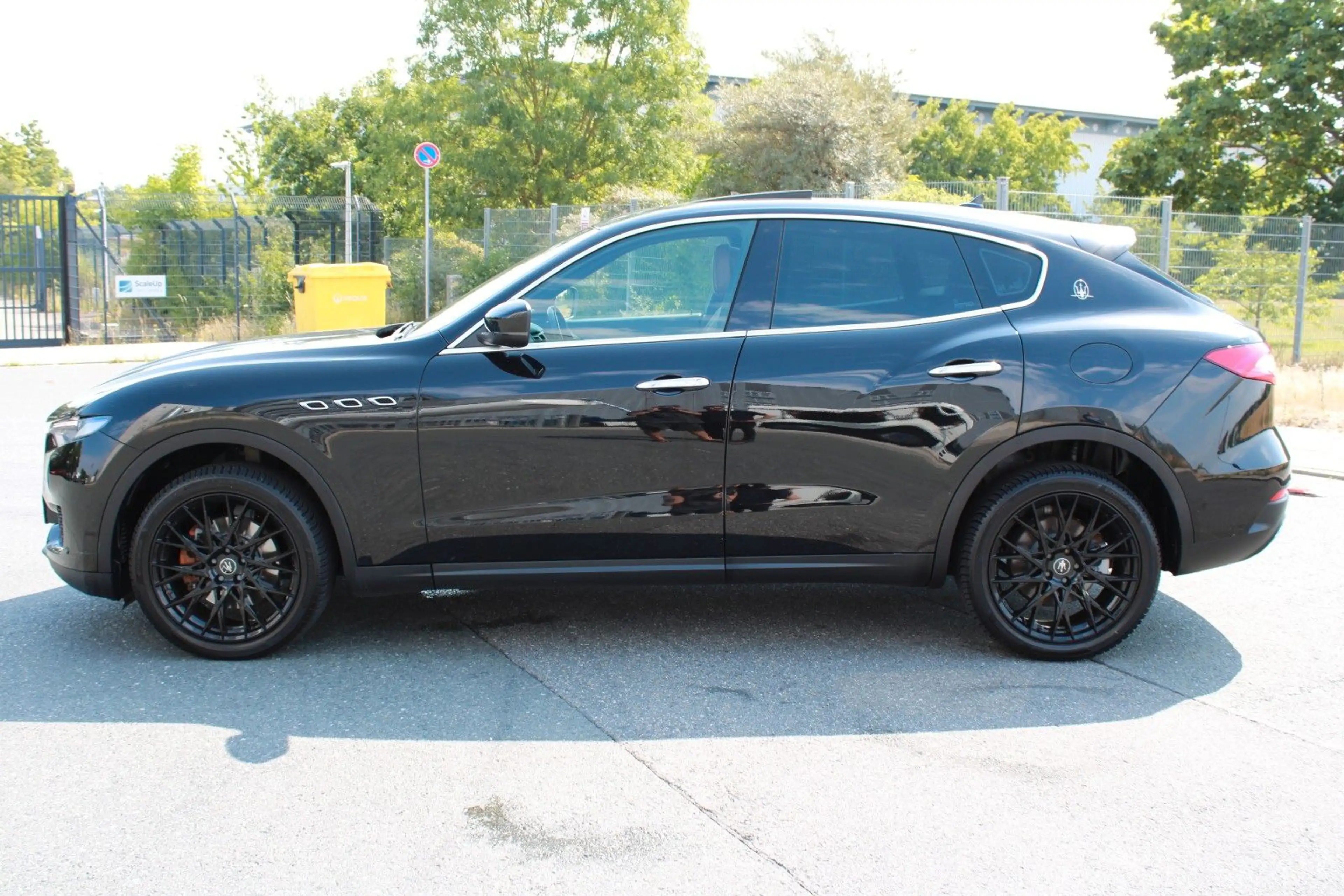 Maserati Levante Diesel LED LEDER Navi PANO KEYLESS — photo 6