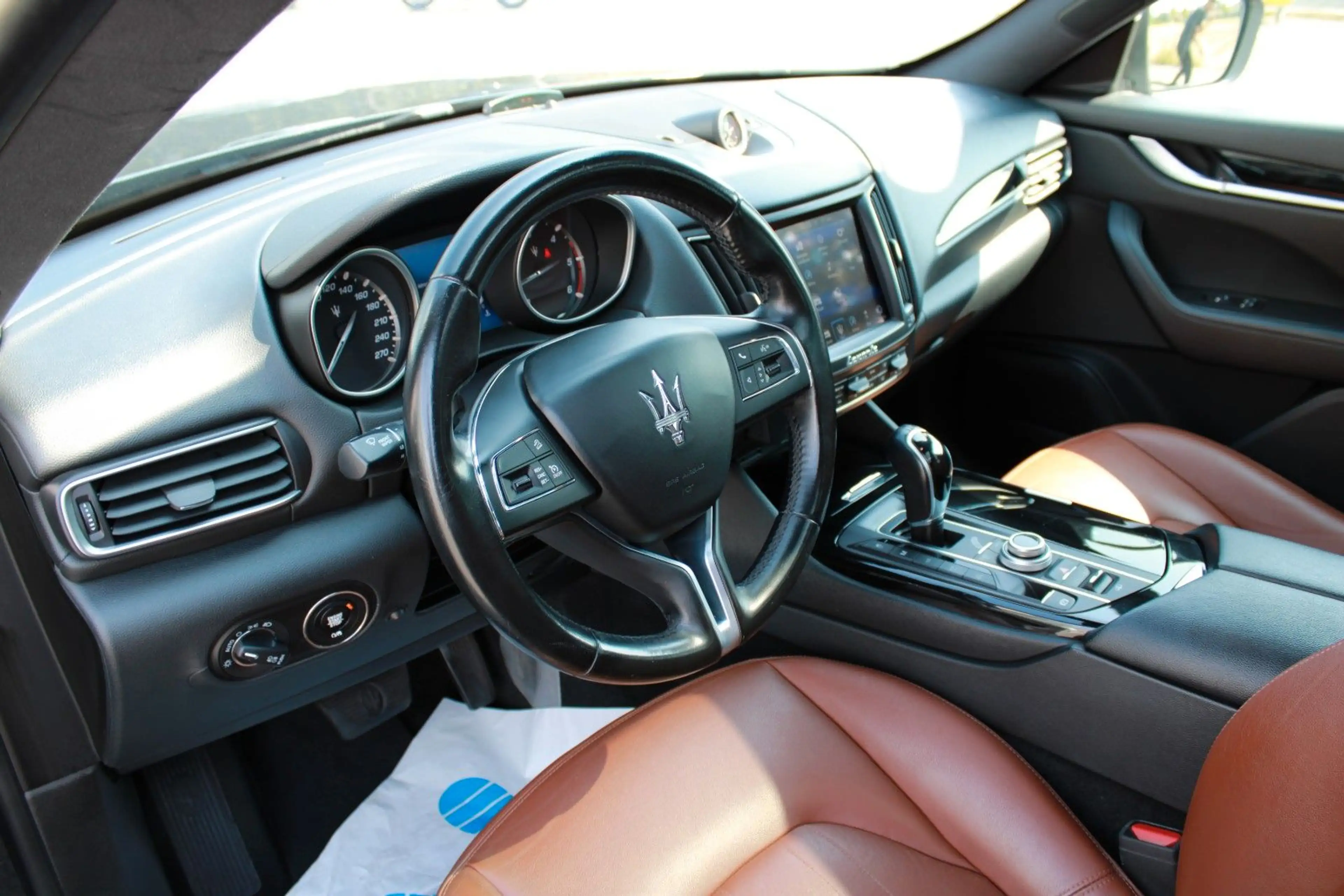 Maserati Levante Diesel LED LEDER Navi PANO KEYLESS — photo 13