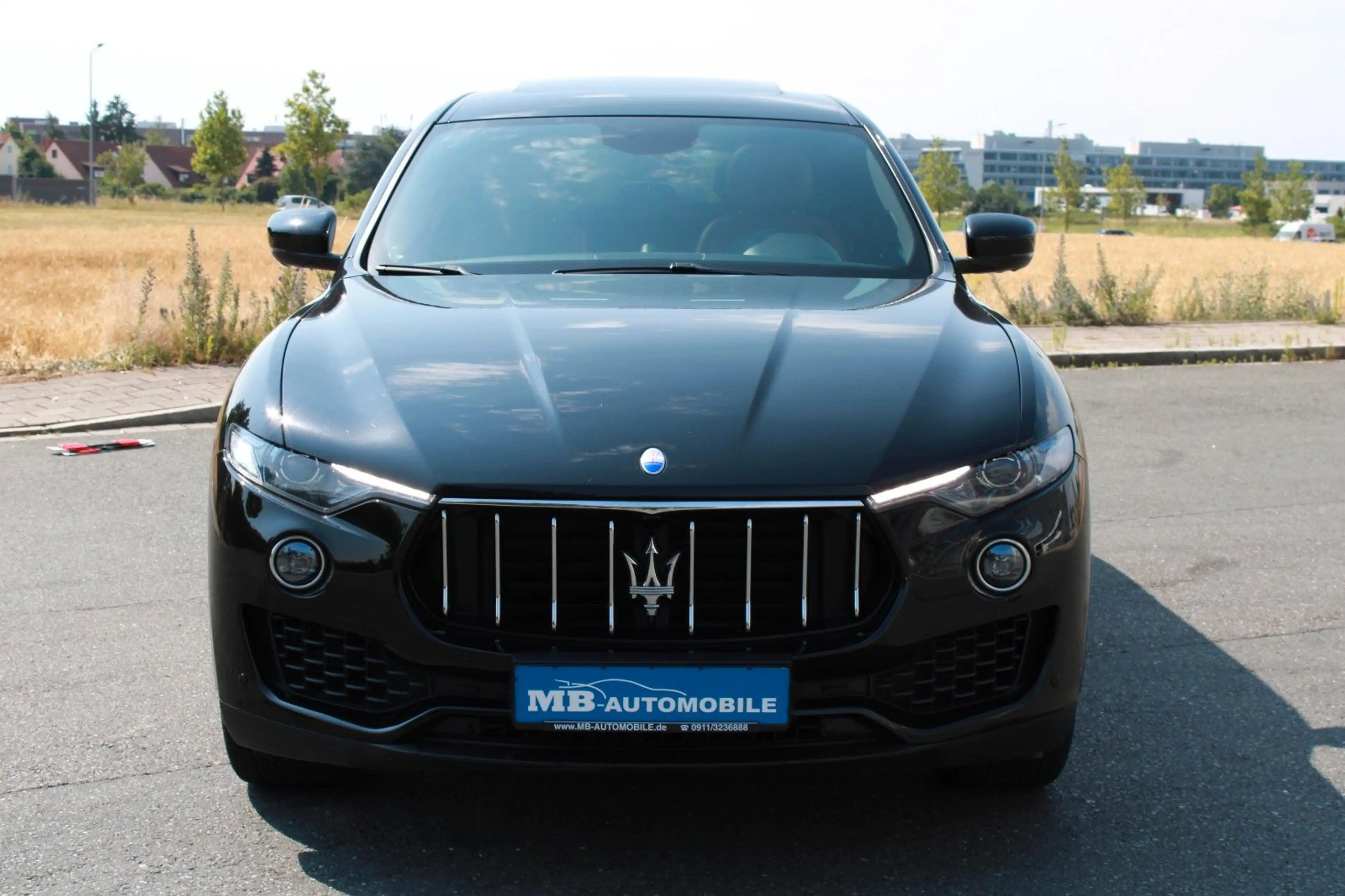 Maserati Levante Diesel LED LEDER Navi PANO KEYLESS — photo 3