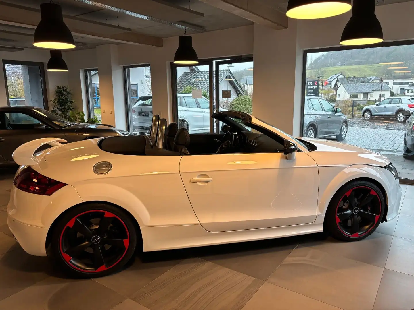Audi TT RS plus Roadster 2.5 TFSI Originalzustand Weiß - 2