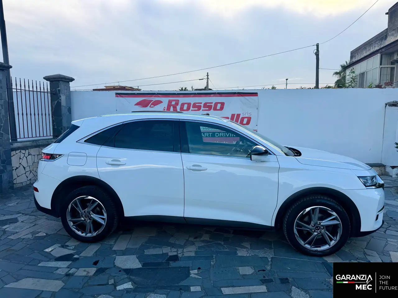 DS Automobiles DS 7 Crossback 2021