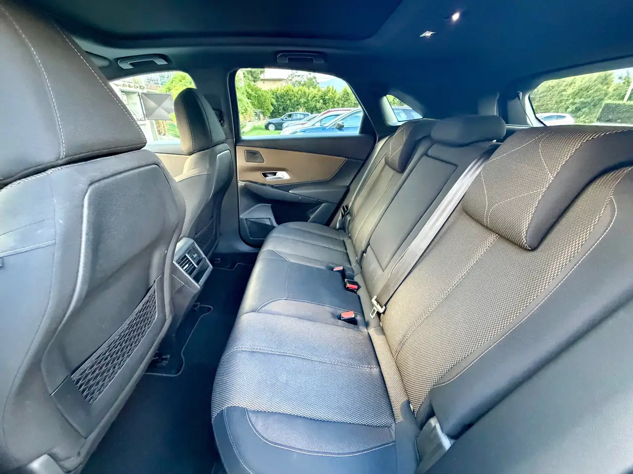DS Automobiles DS 7 Crossback 2021 — фото 12