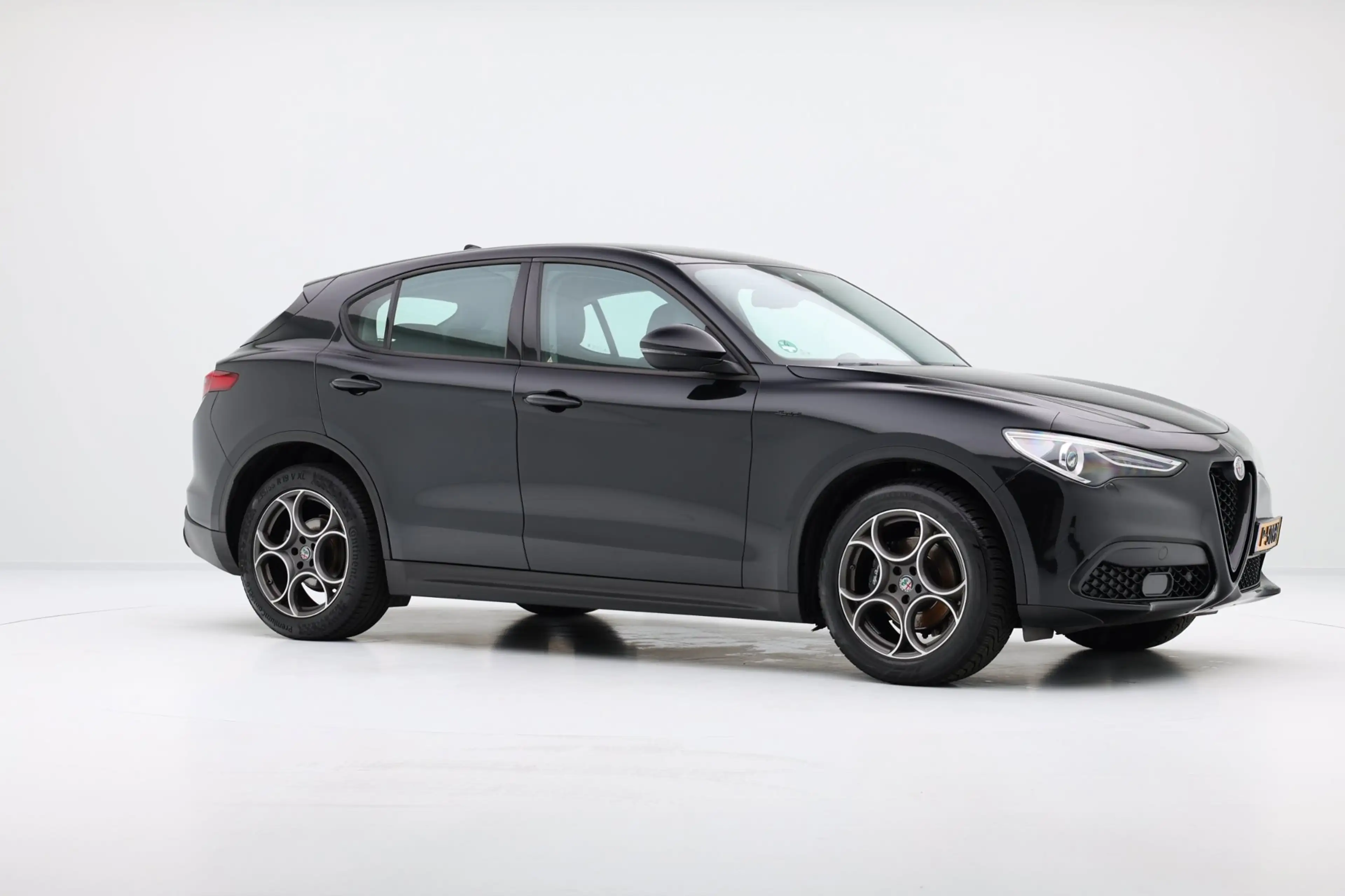 Alfa Romeo Stelvio 2.2d B-Tech Aut. Half leder|Navi|Clima|Carplay|DAB — photo 4
