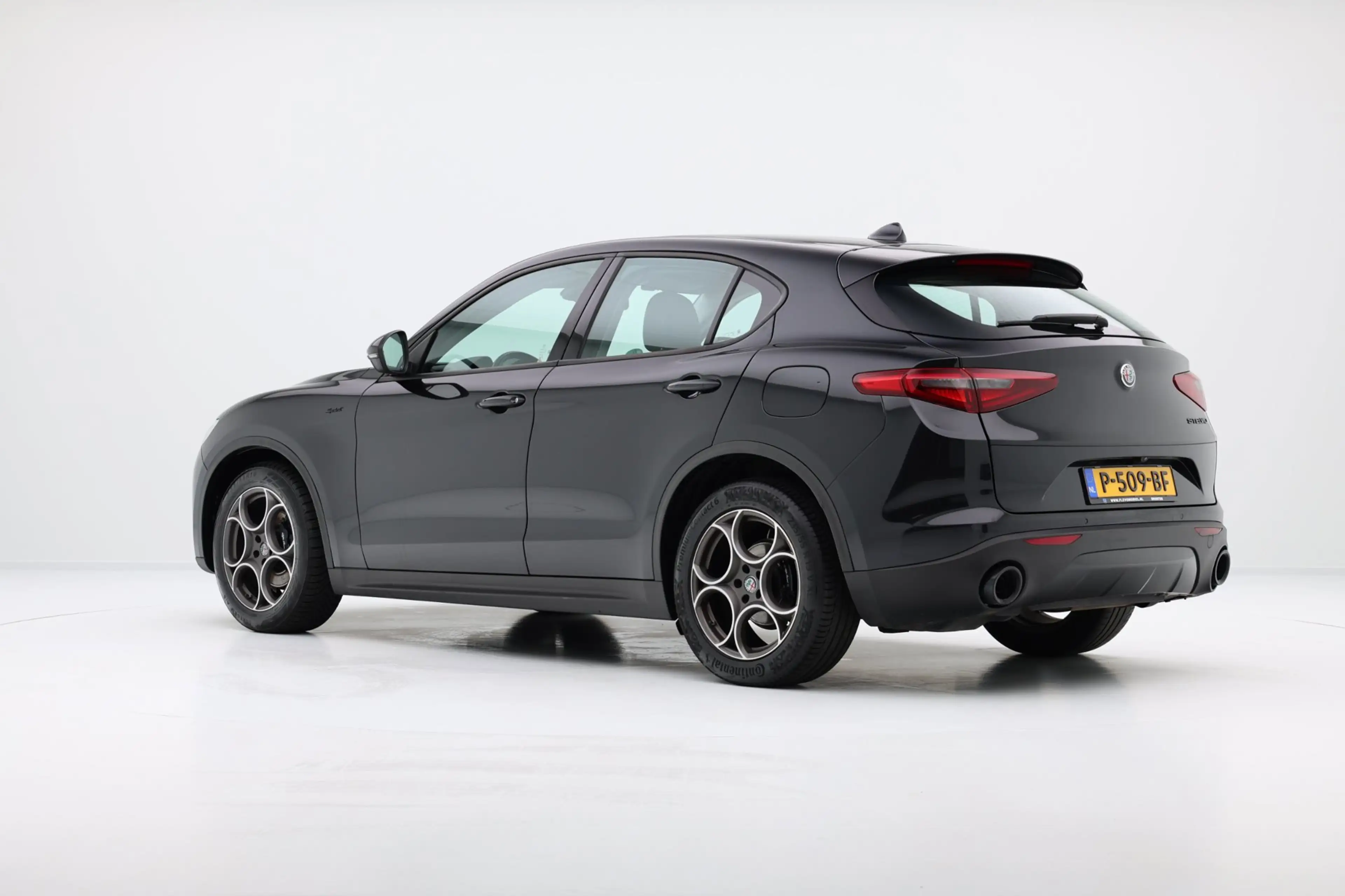 Alfa Romeo Stelvio 2.2d B-Tech Aut. Half leder|Navi|Clima|Carplay|DAB — photo 36