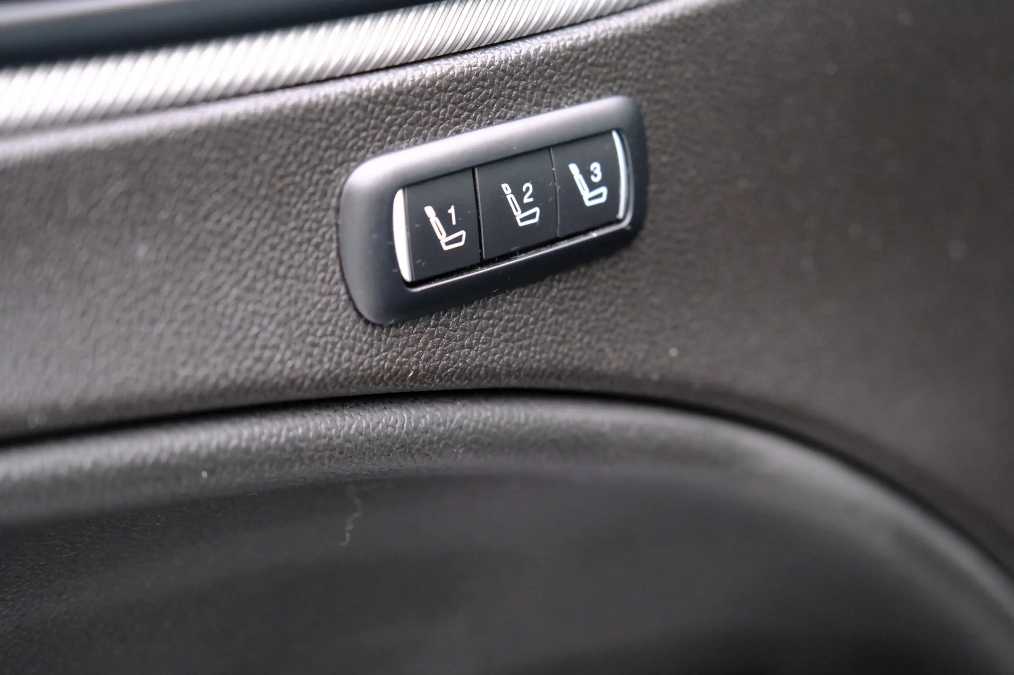 Alfa Romeo Stelvio 2.2d B-Tech Aut. Half leder|Navi|Clima|Carplay|DAB — photo 25