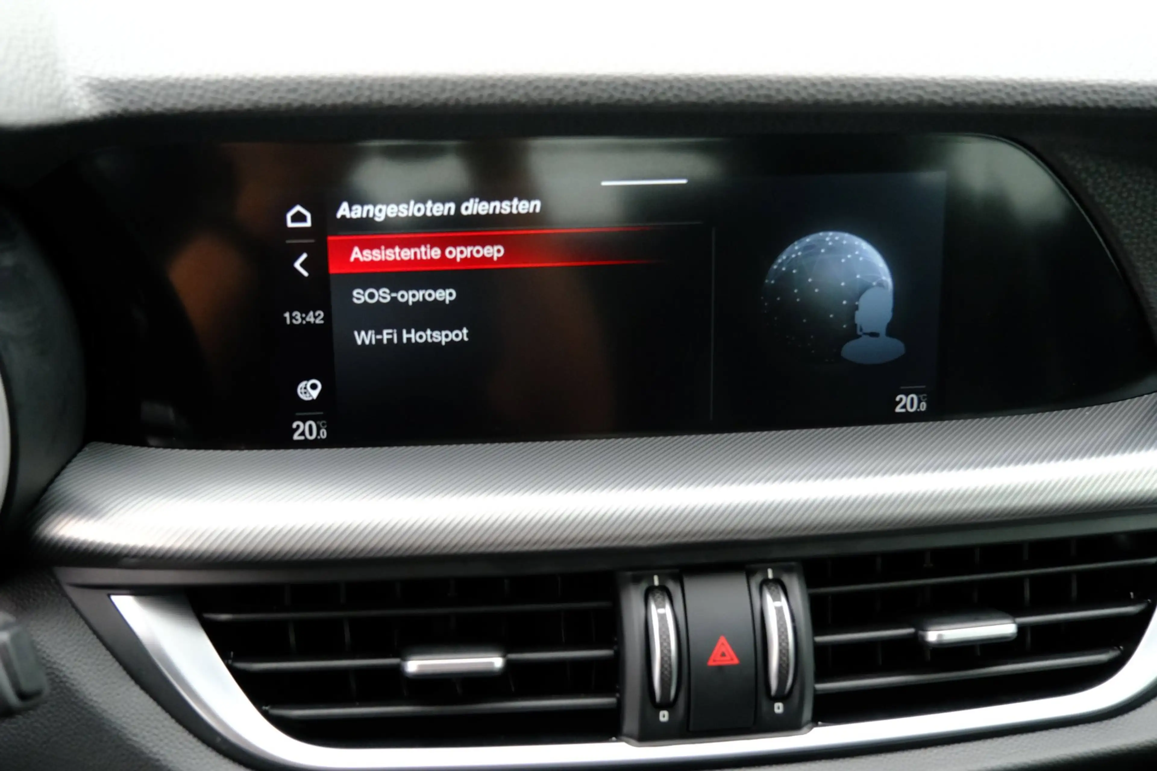 Alfa Romeo Stelvio 2.2d B-Tech Aut. Half leder|Navi|Clima|Carplay|DAB — photo 19