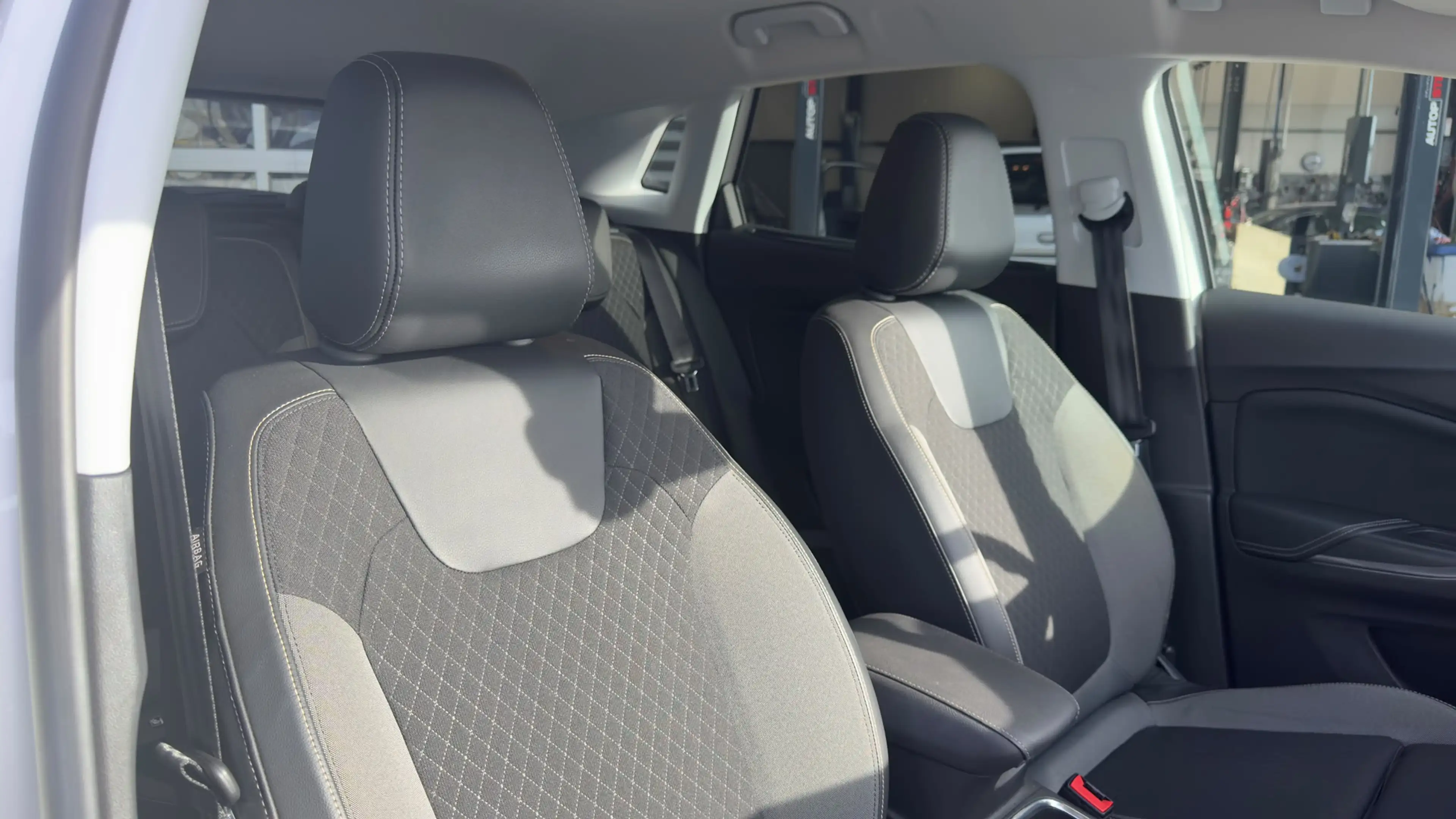 Opel Grandland X 1.6 Turbo 225pk Hybrid innovation | Camera voor & — photo 14
