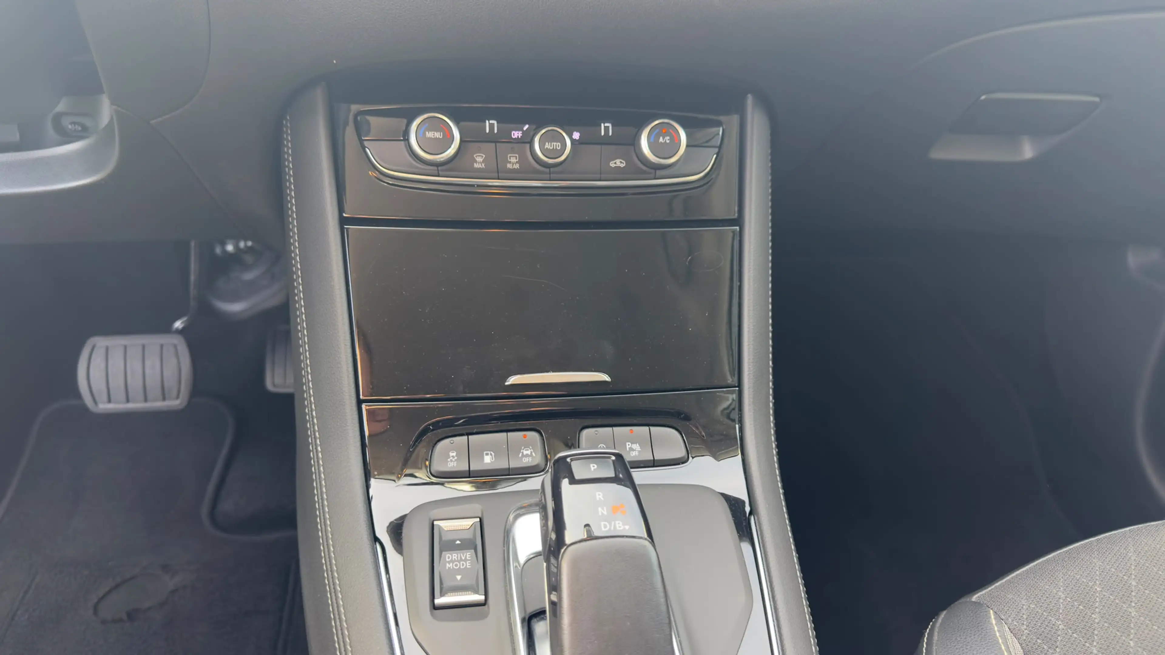 Opel Grandland X 1.6 Turbo 225pk Hybrid innovation | Camera voor & — photo 29