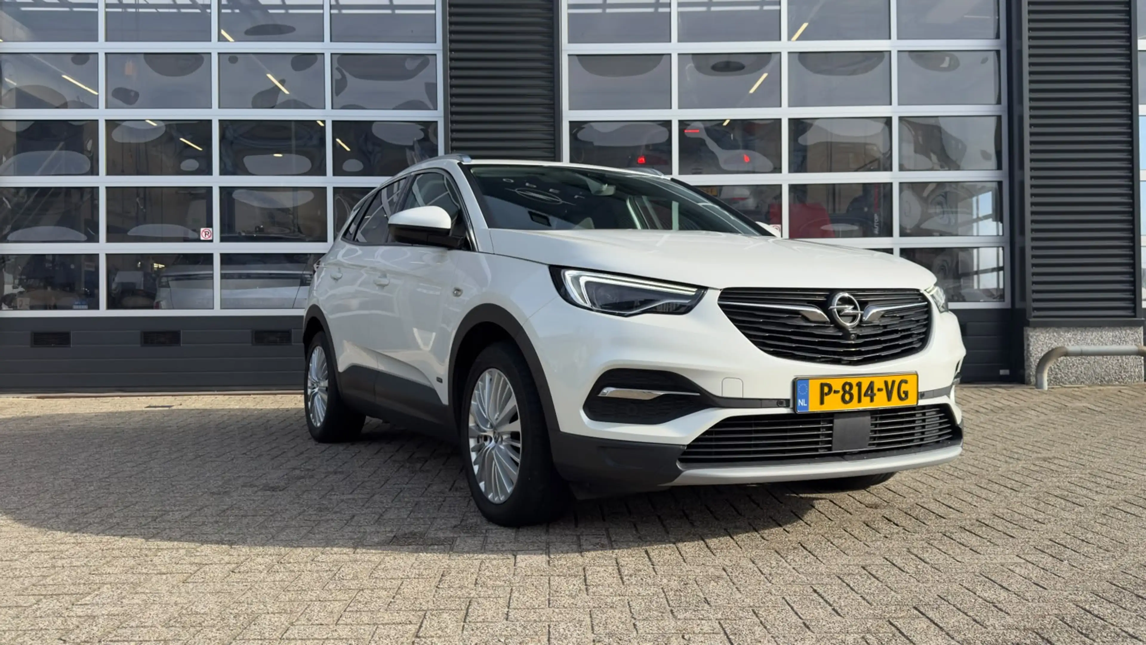 Opel Grandland X 1.6 Turbo 225pk Hybrid innovation | Camera voor & — photo 7