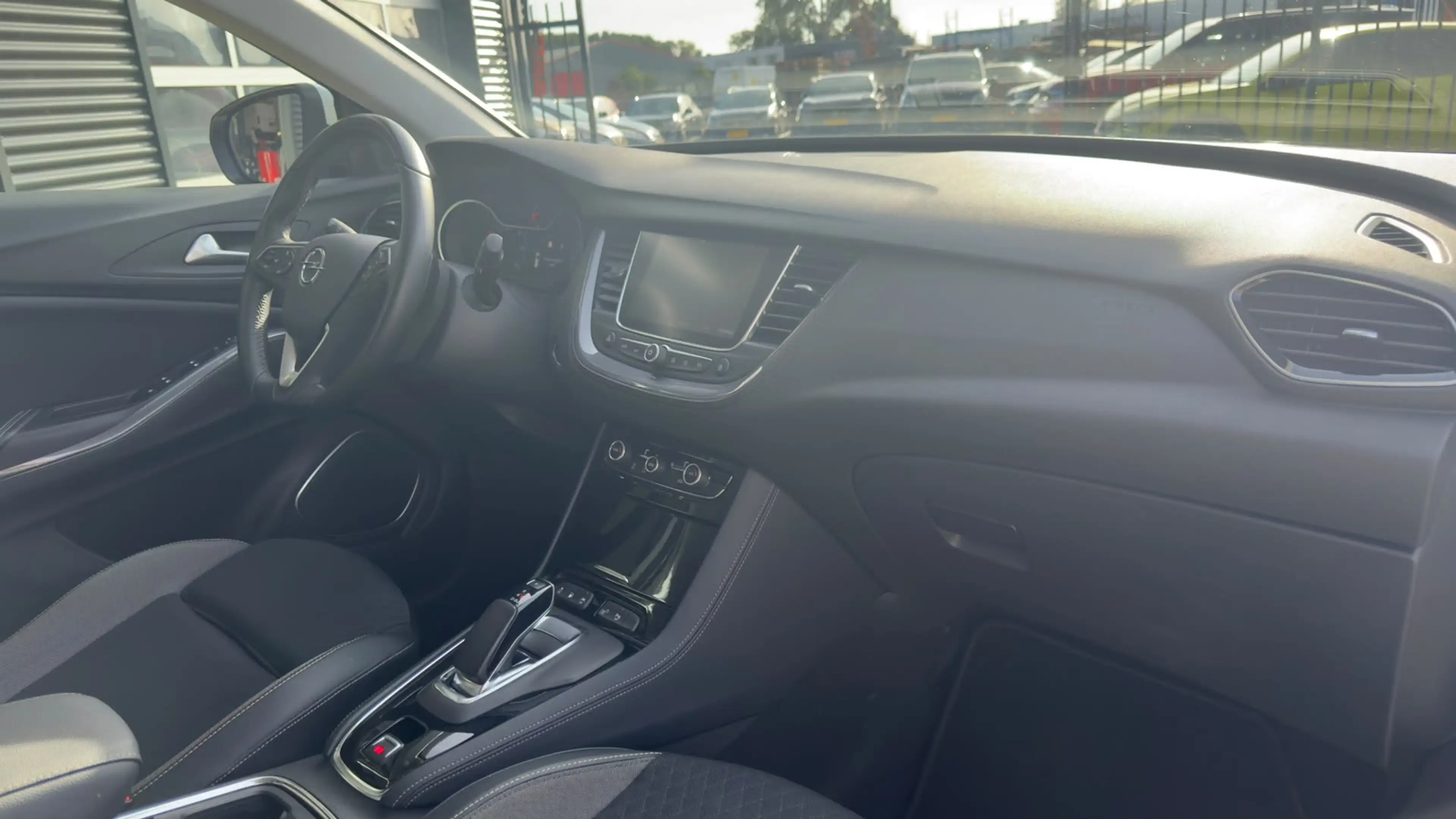 Opel Grandland X 1.6 Turbo 225pk Hybrid innovation | Camera voor & — photo 13