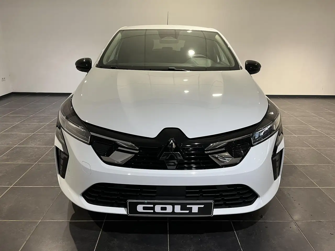 Mitsubishi Colt 2026 — фото 14