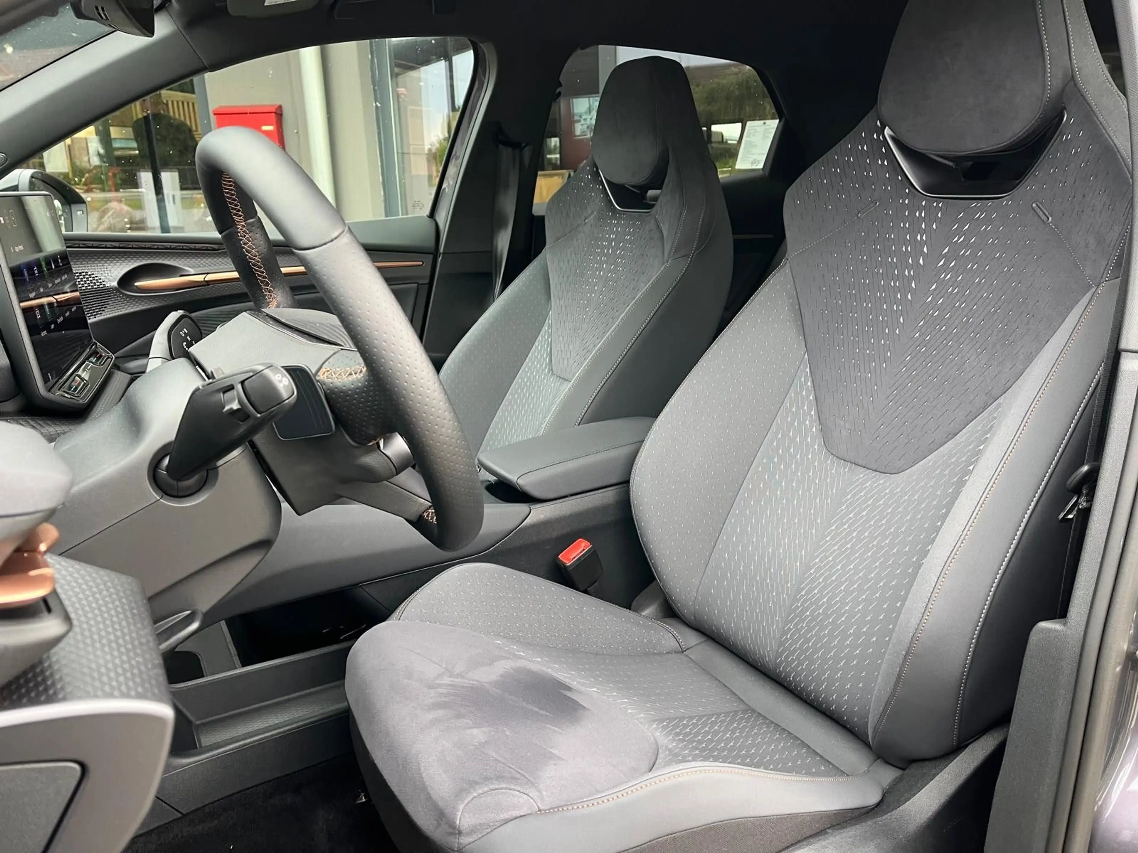 CUPRA Raval Endurance Ed. Dy Plus Plasma 155kW 52kWh*TOPVIEW — photo 11