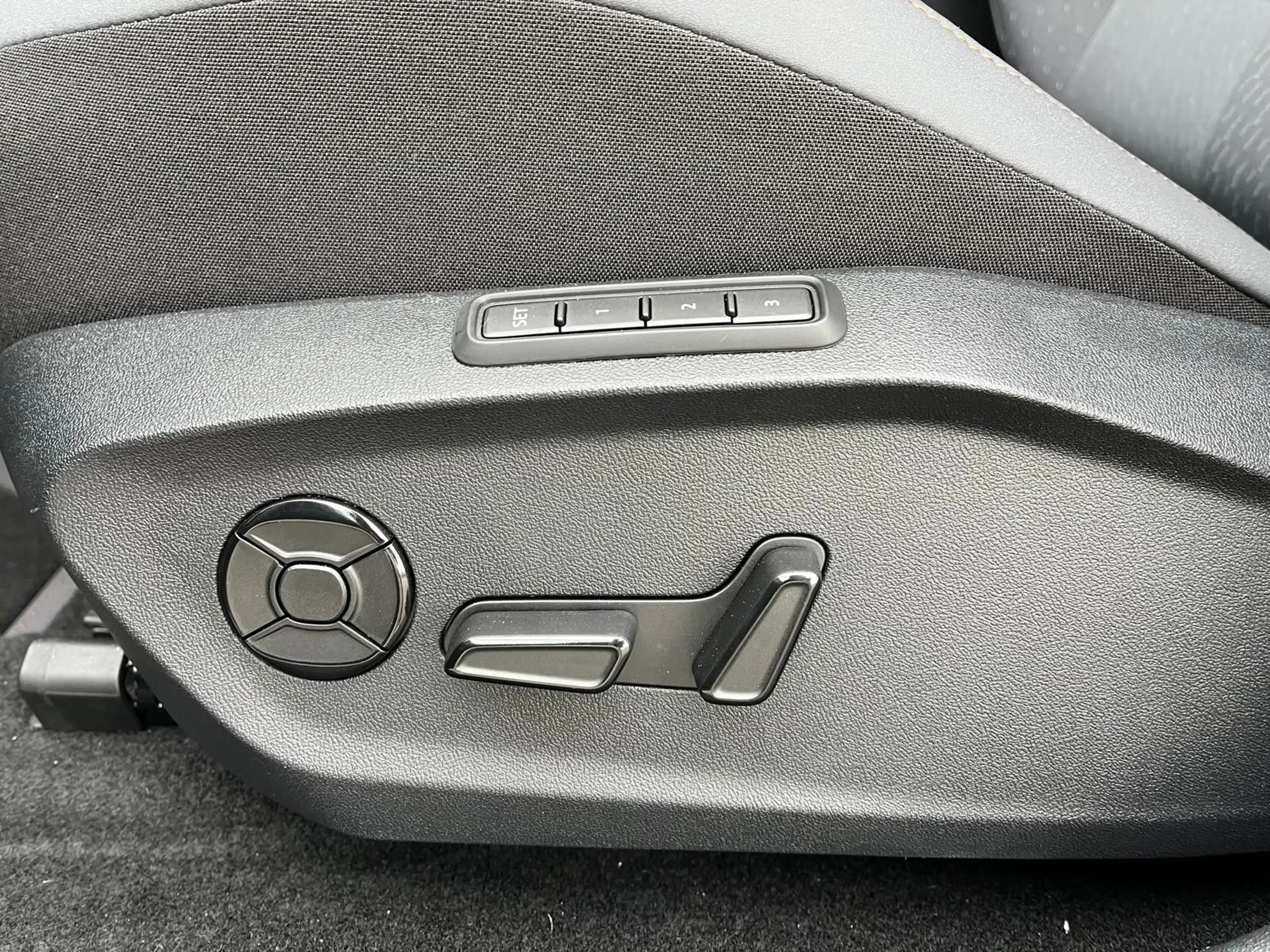 CUPRA Raval Endurance Ed. Dy Plus Plasma 155kW 52kWh*TOPVIEW — photo 12