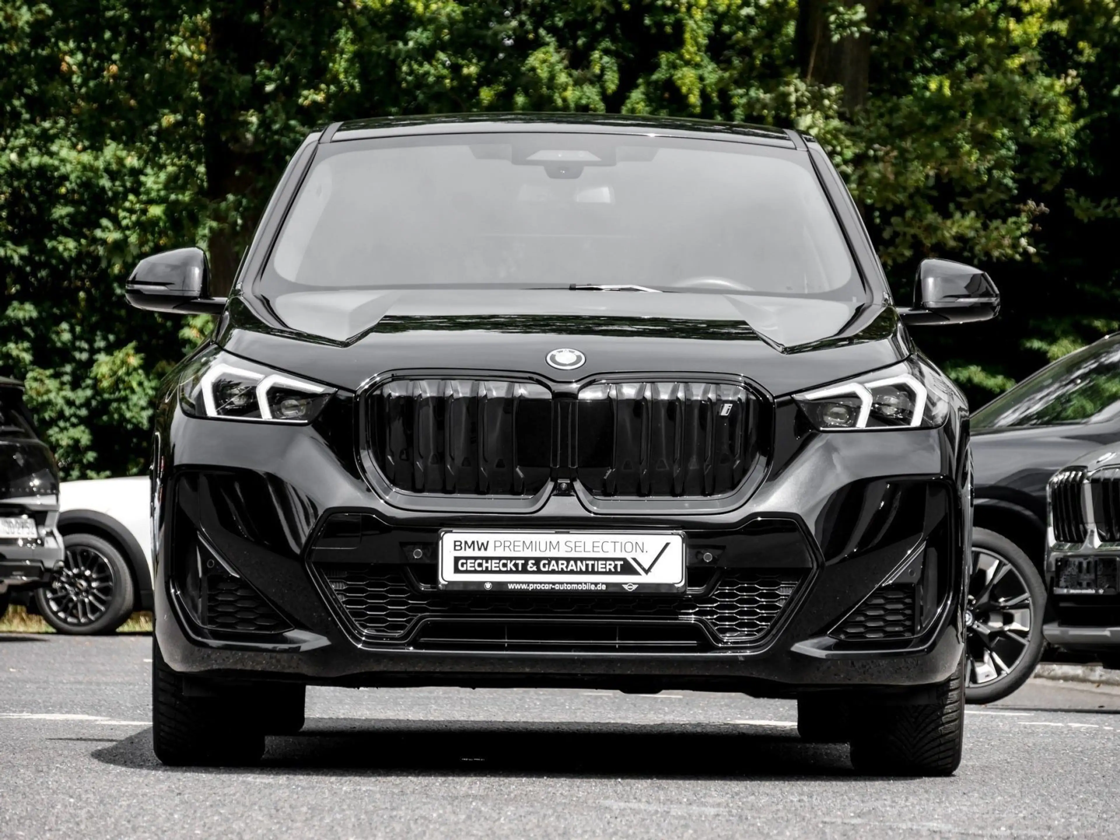 BMW iX1 xDrive30 M SPORT+PANO+H/K+HuD+DA PROF+360° — photo 19