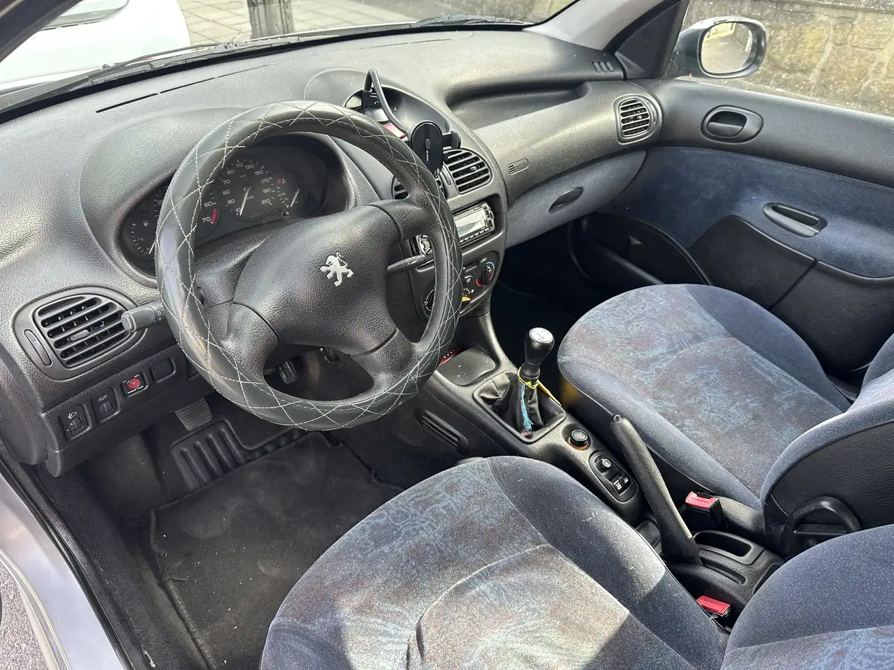 Peugeot 206 5p 1.1 XR c/2airbag, foto 5