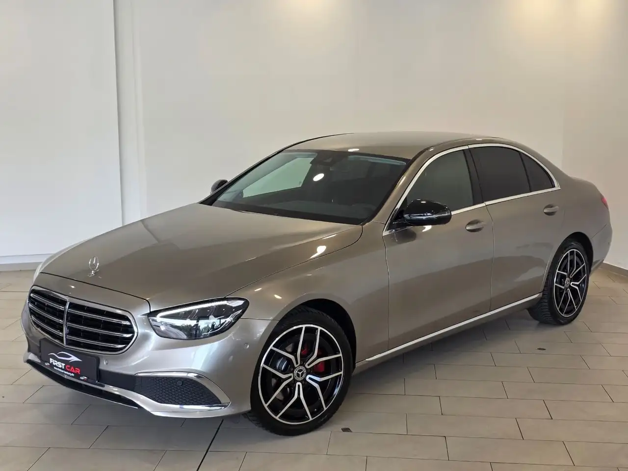 Mercedes-Benz E 220 d Exclusive|MBUX|MEMORY|BURM|WIDESCREEN|KA — photo 1 of 17