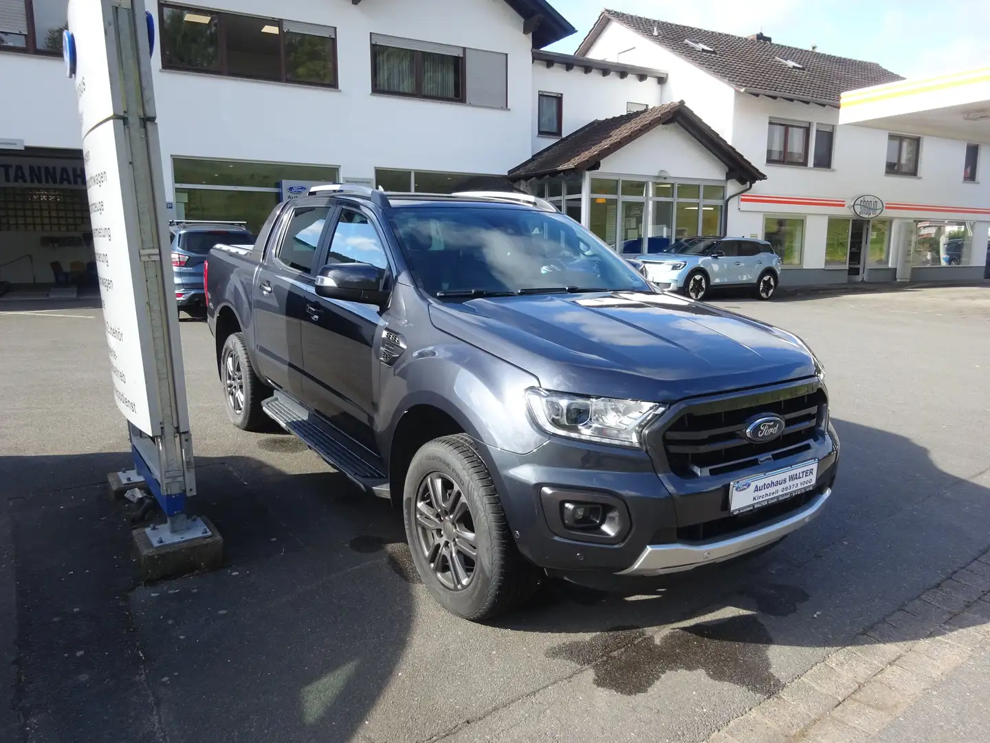 Ford Ranger Wildtrak Doppelkabine 4x4 Grau - 2