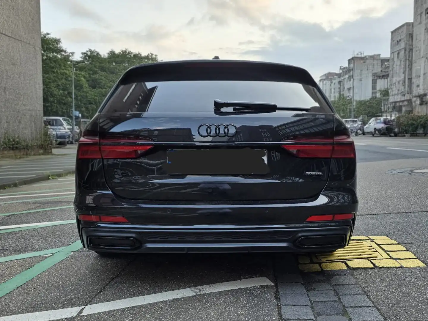 Audi A6 A6 Avant 40 TDI quattro S tronic sport Schwarz - 2