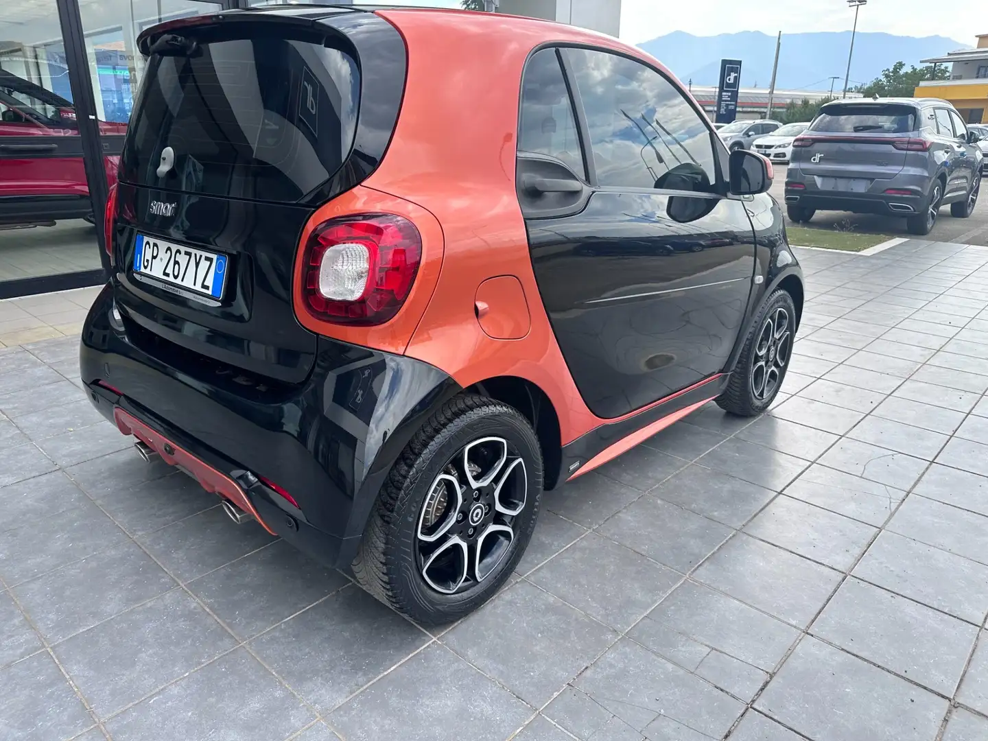 smart forTwo 70 1.0 twinamic Passion Arancione - 2