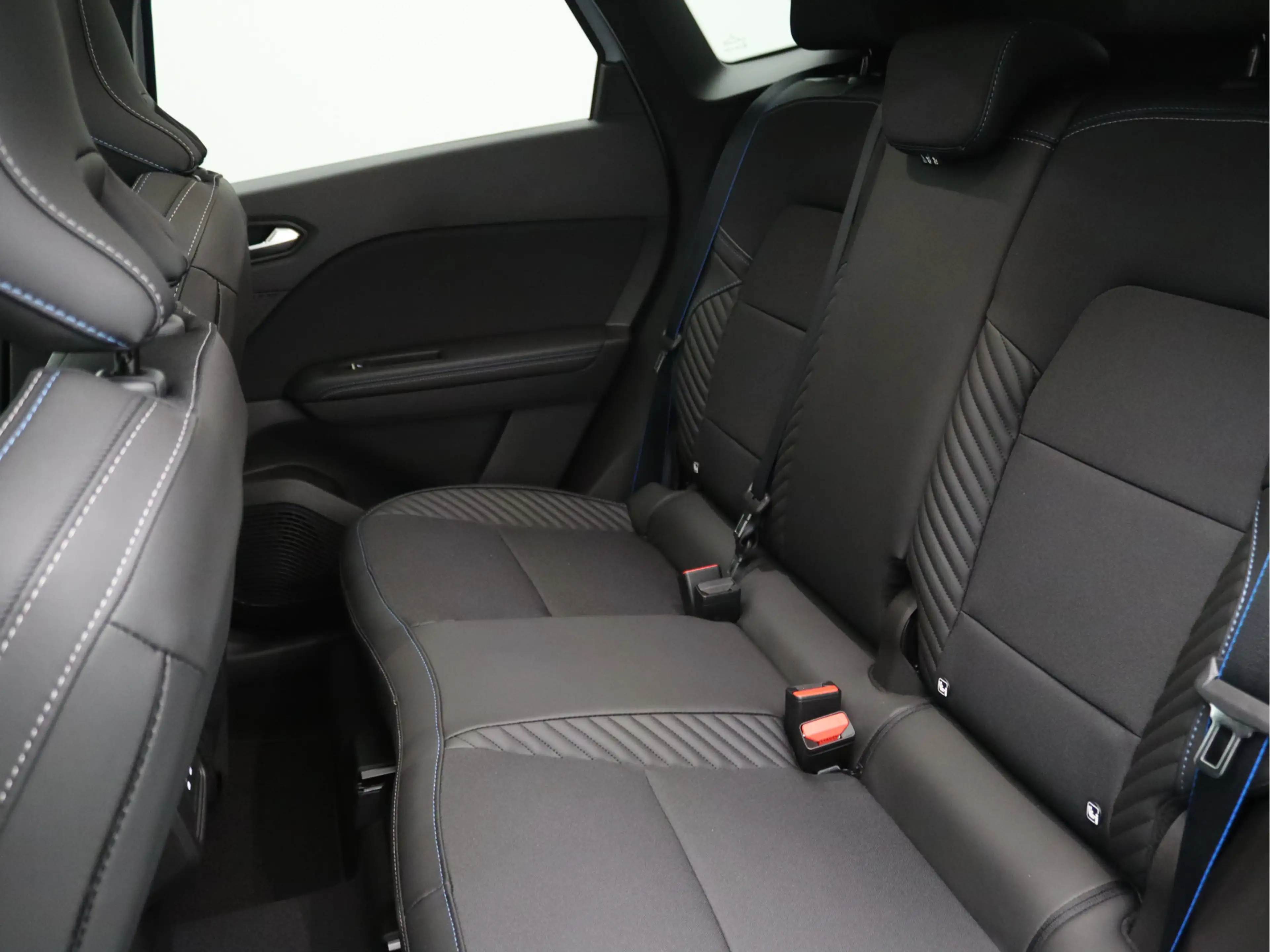 Renault Symbioz 1.8 E-Tech full hybrid 160 esprit Alpine Harman Ka — photo 28