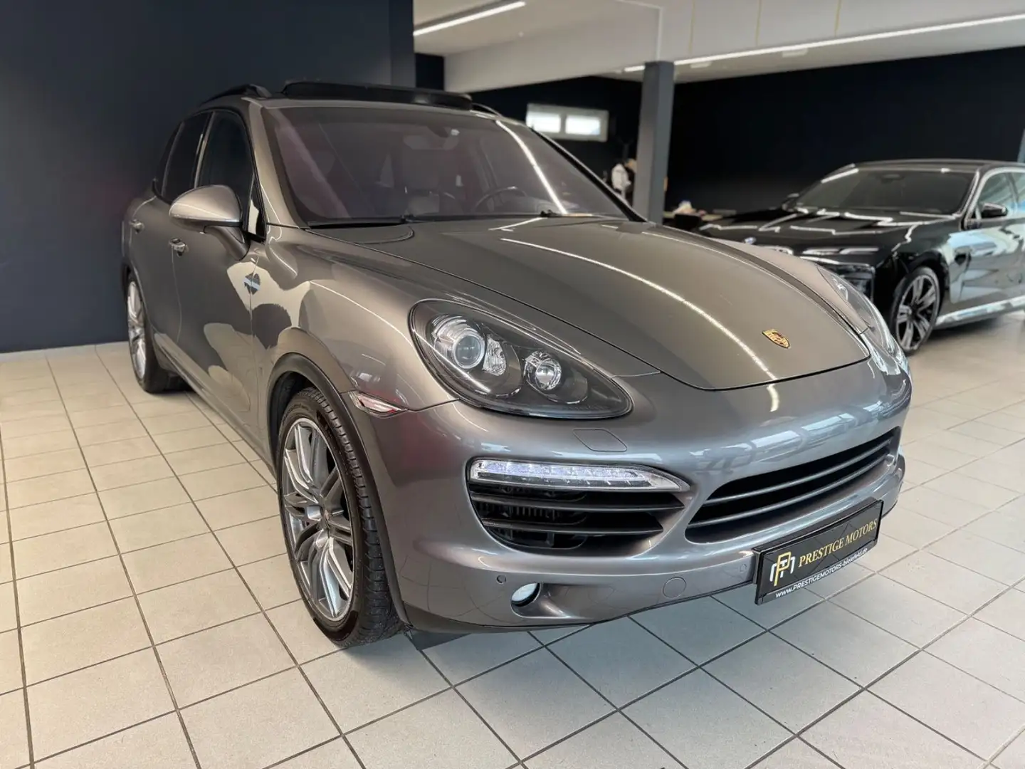 Porsche Cayenne S Diesel PANORAMA BOSE Сірий - 2