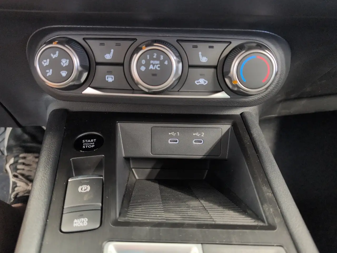 Nissan Kicks photo Nissan Kicks