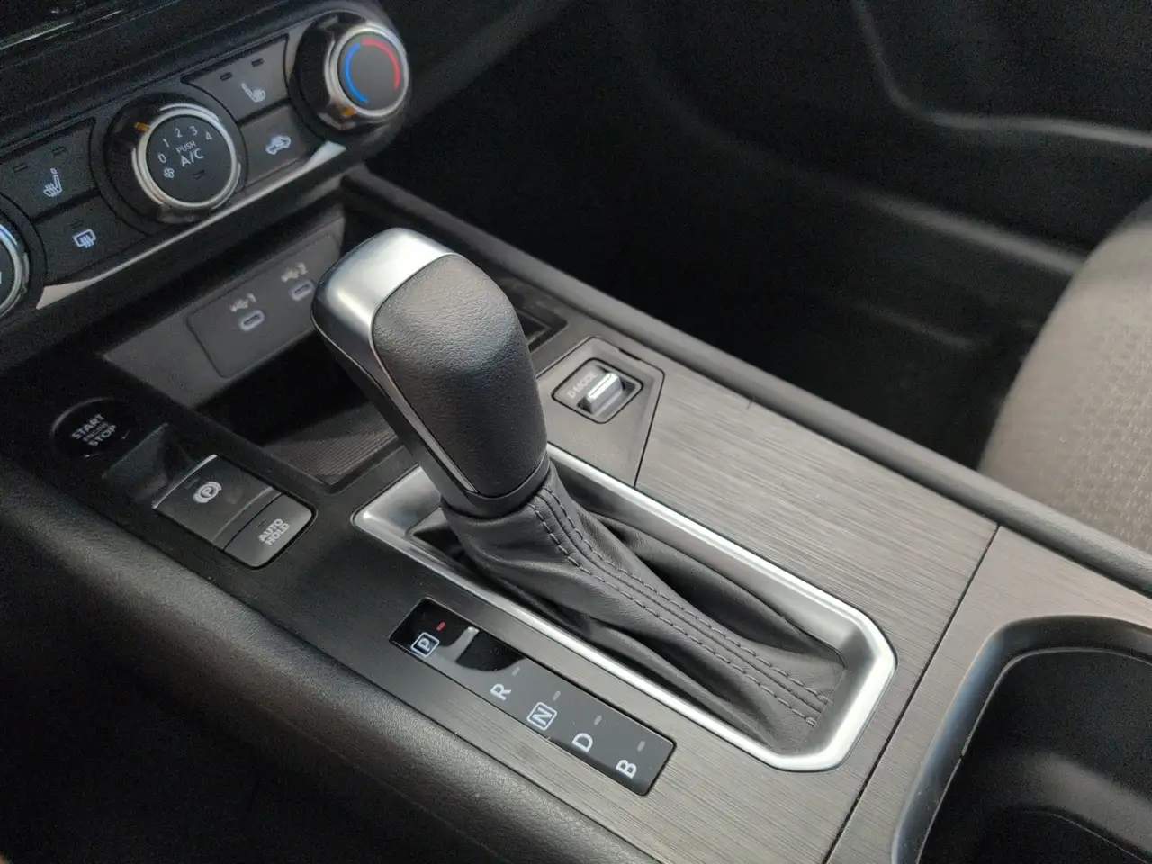 Nissan Kicks photo Nissan Kicks