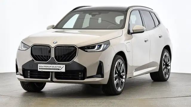 BMW X3 30e xDrive Ansicht 2