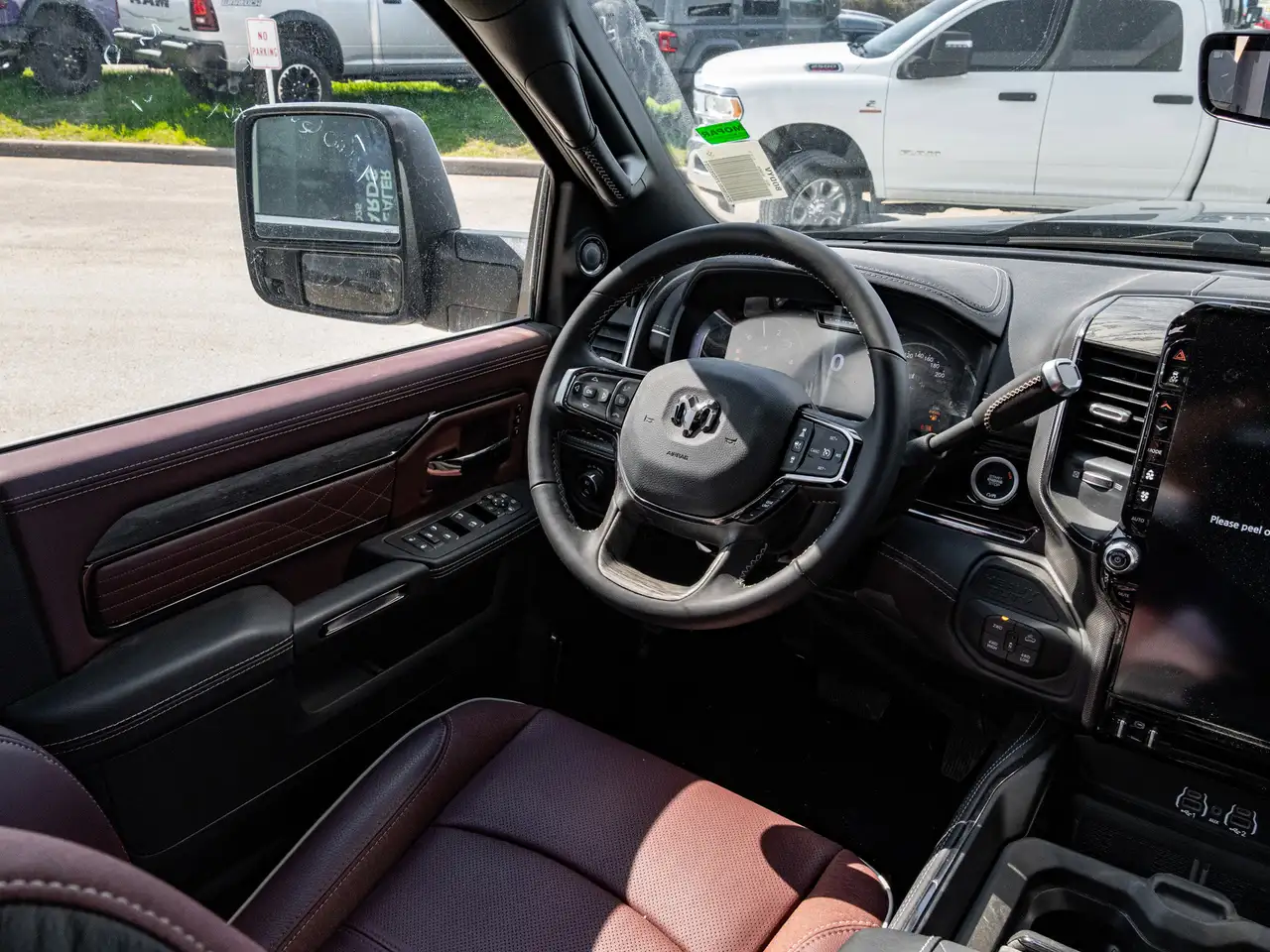 RAM 2500 снимка RAM 2500