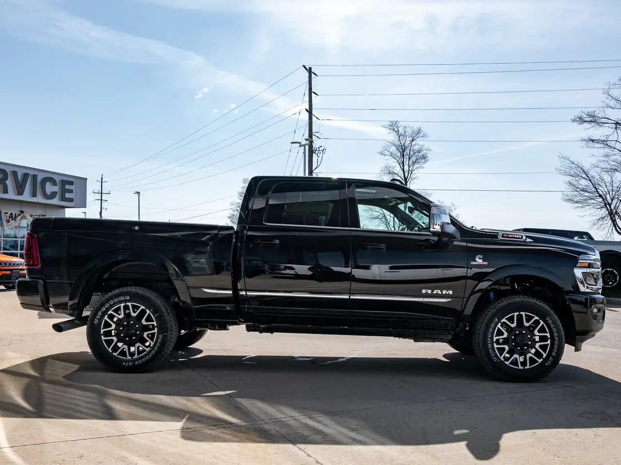 RAM 2500 снимка RAM 2500