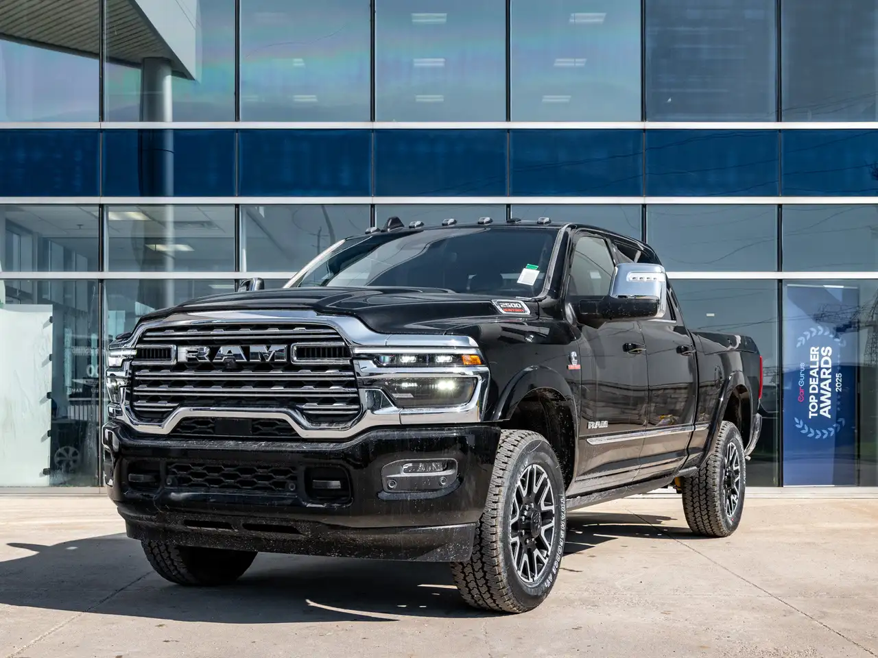 RAM 2500 снимка RAM 2500